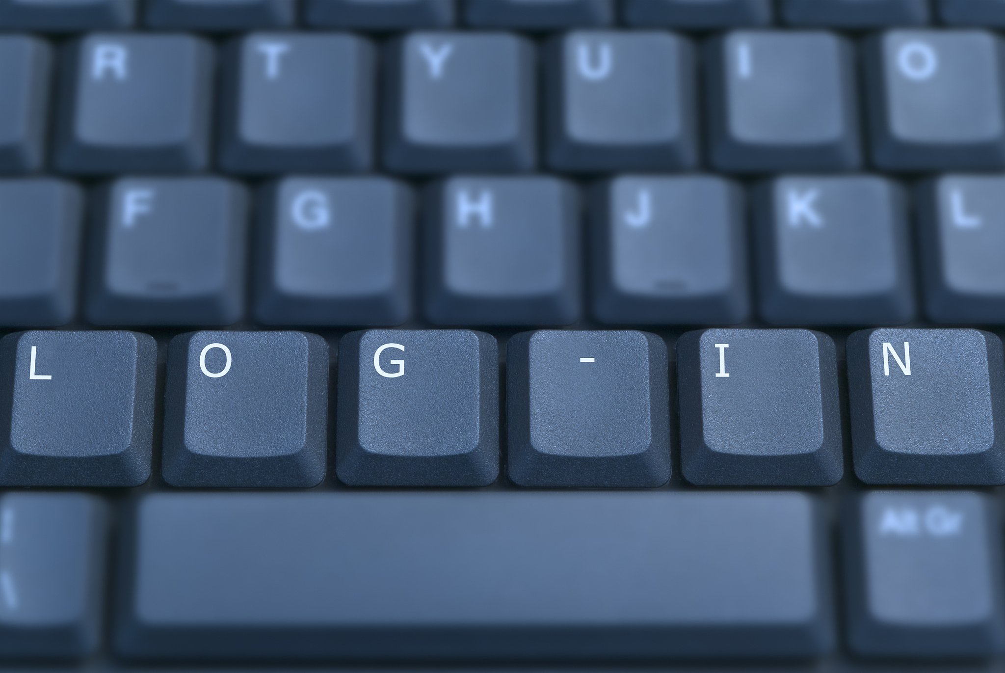 玩csgo用什么键盘