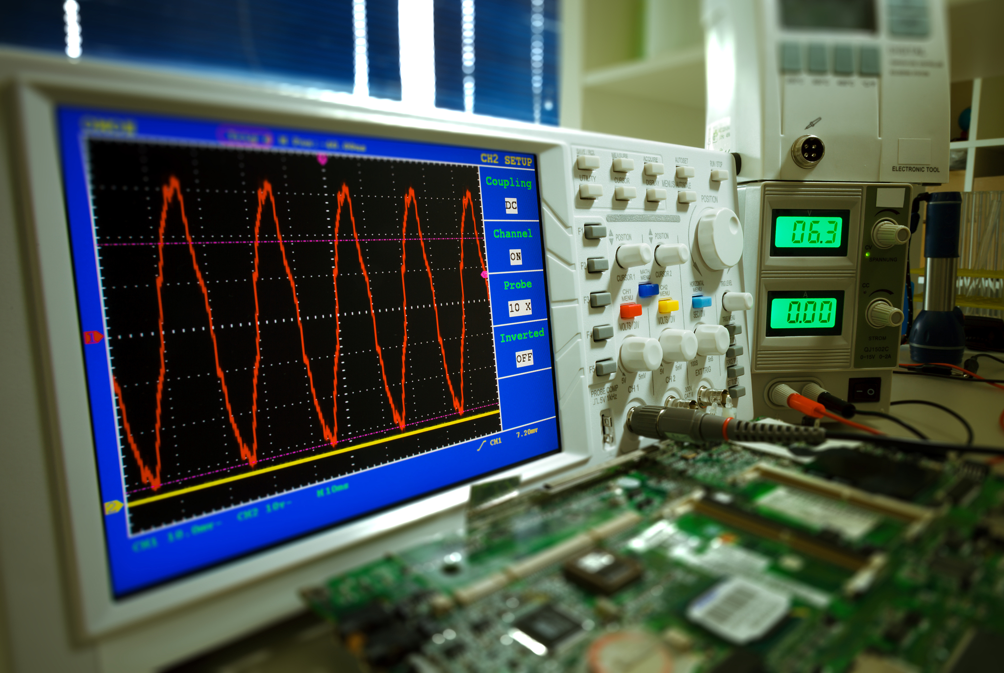 模拟信号数字化过程与数字信号处理技术