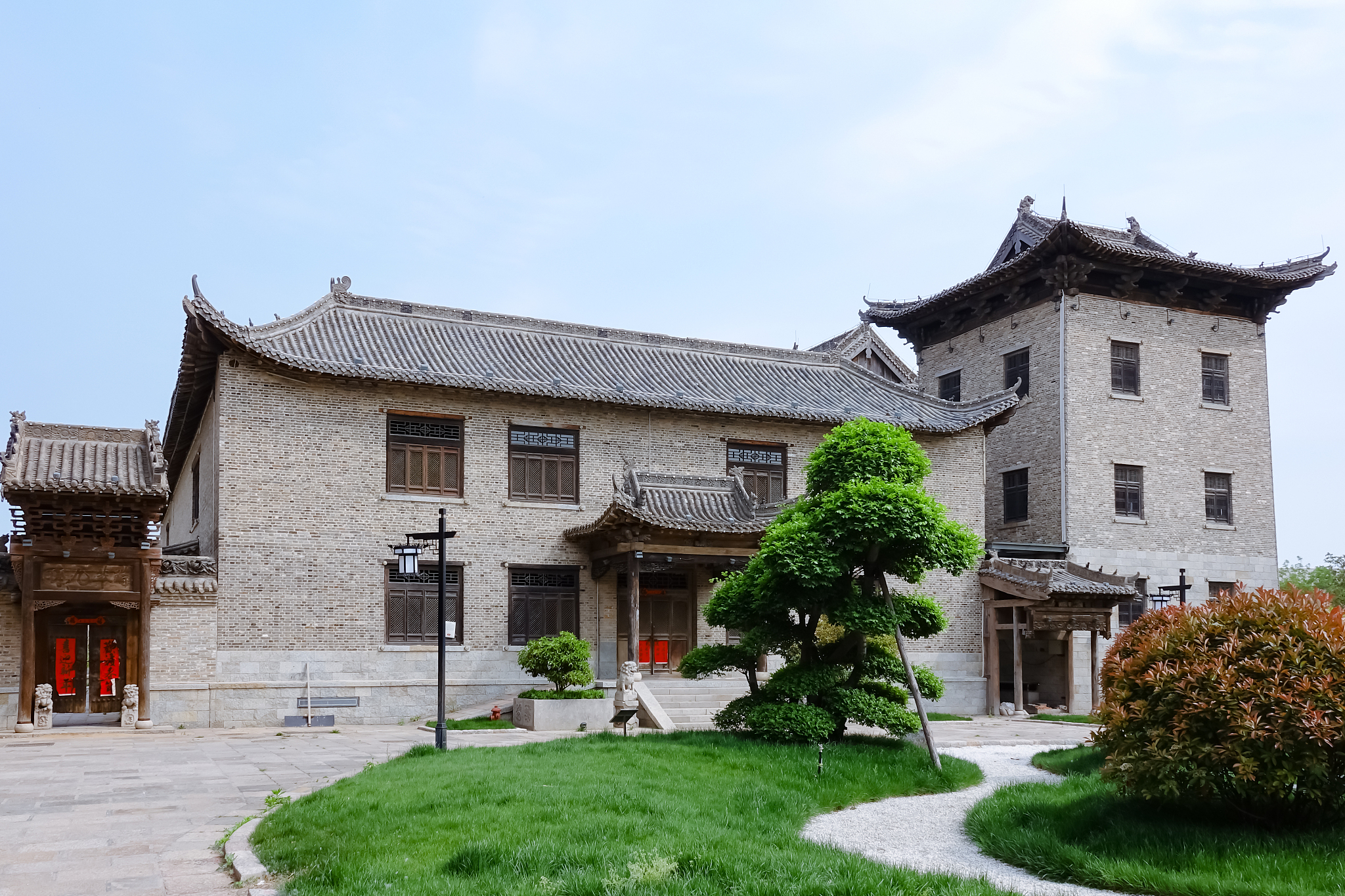 乡土建筑与传统建筑的区别：解析地域性、文化性和功能性