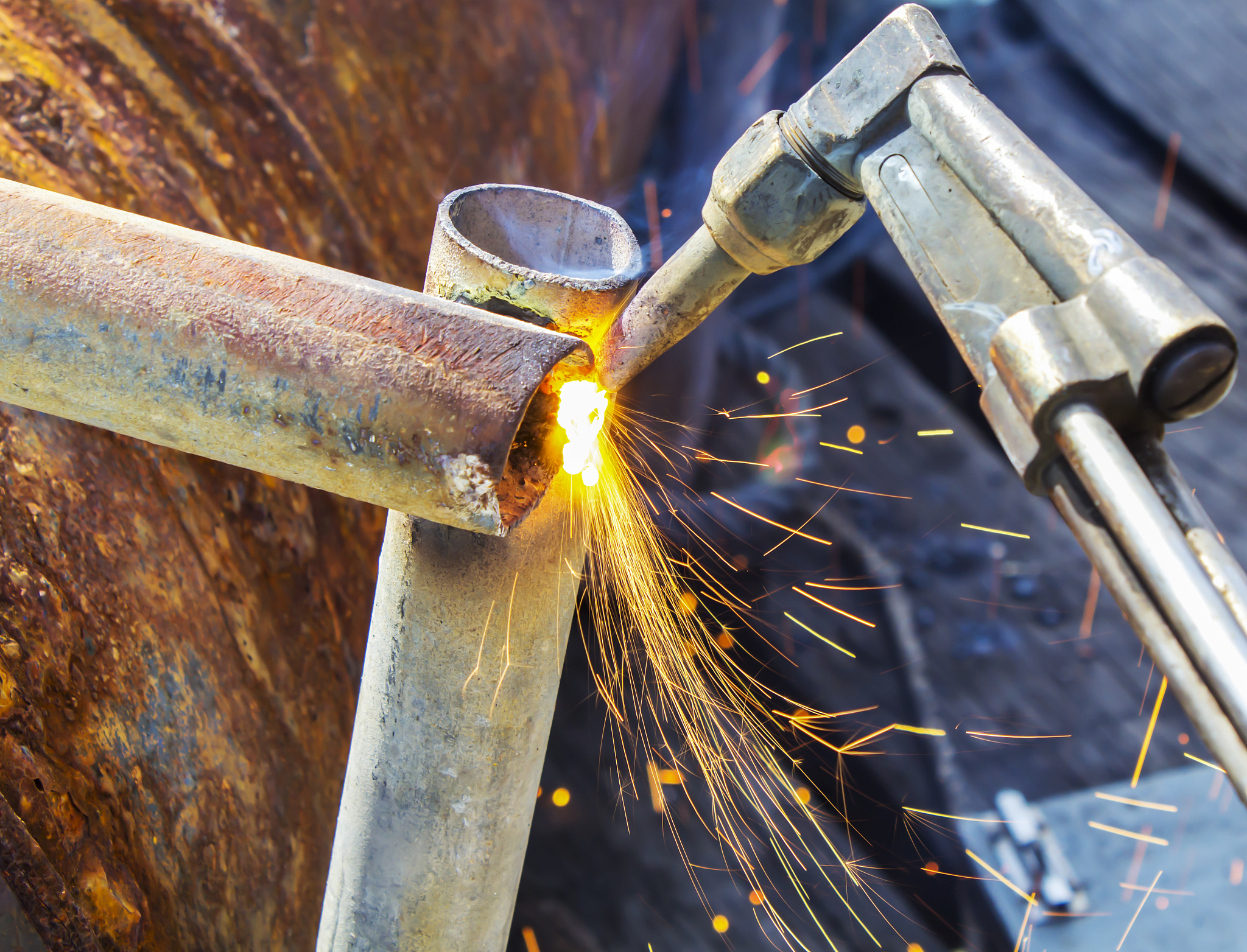 气淬压力：定义、影响因素及应用