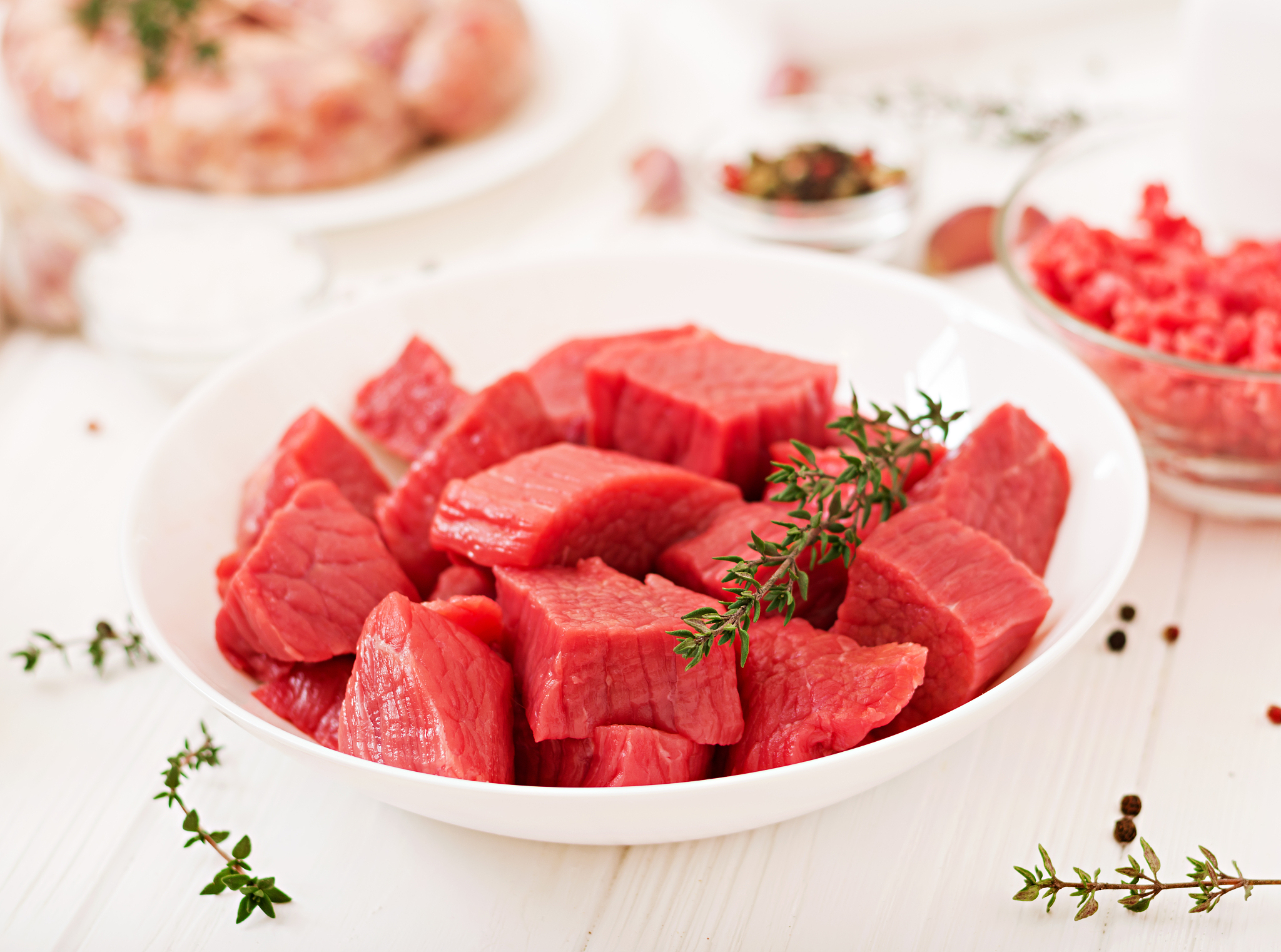 吃完牛肉可以吃桃子吗？| 科学解答 & 健康建议