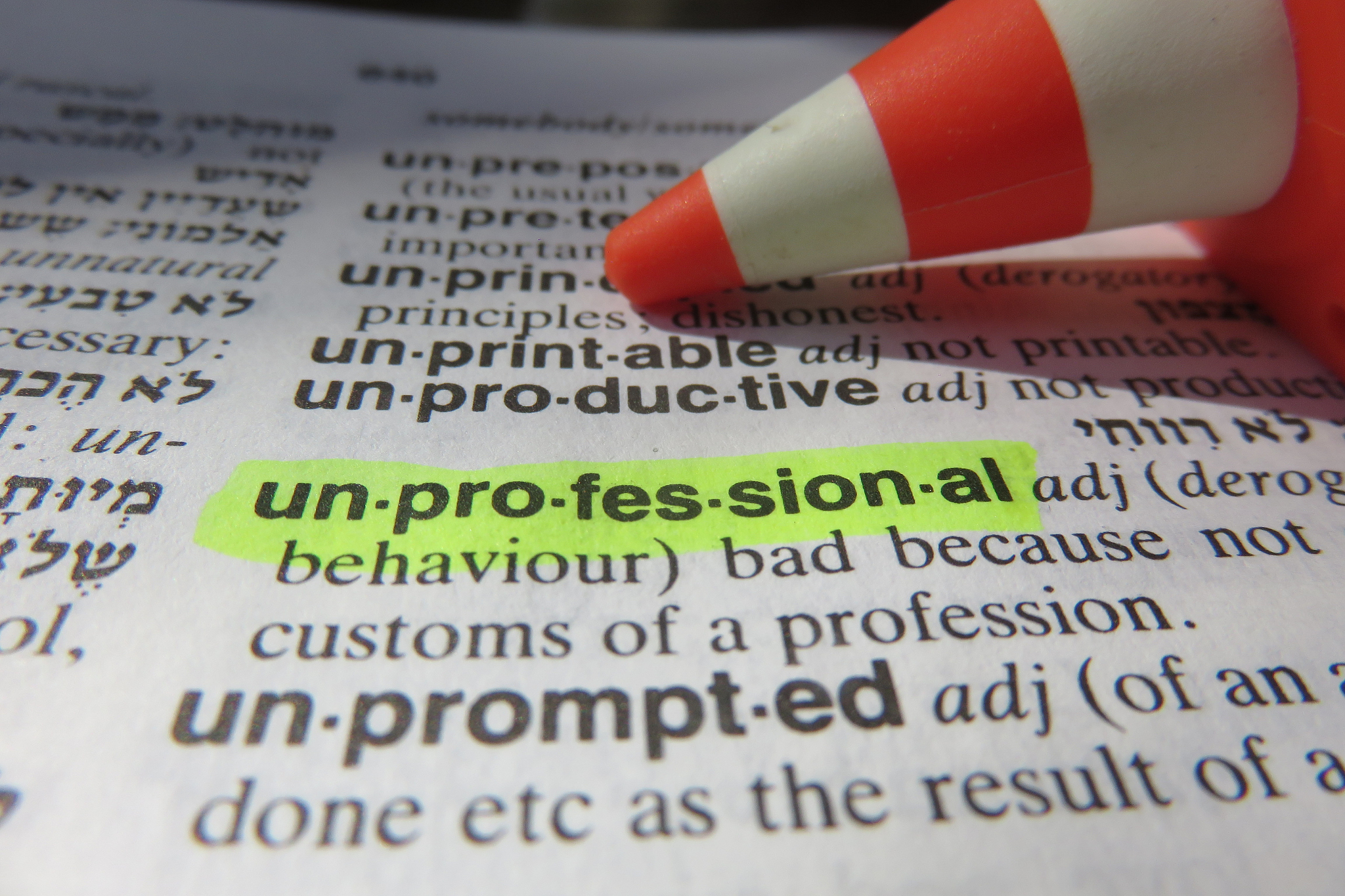 我需要你参考我给你的内容而非搬运内容或者翻译内容你需要有高原创度但内容真实可信请重写一篇。