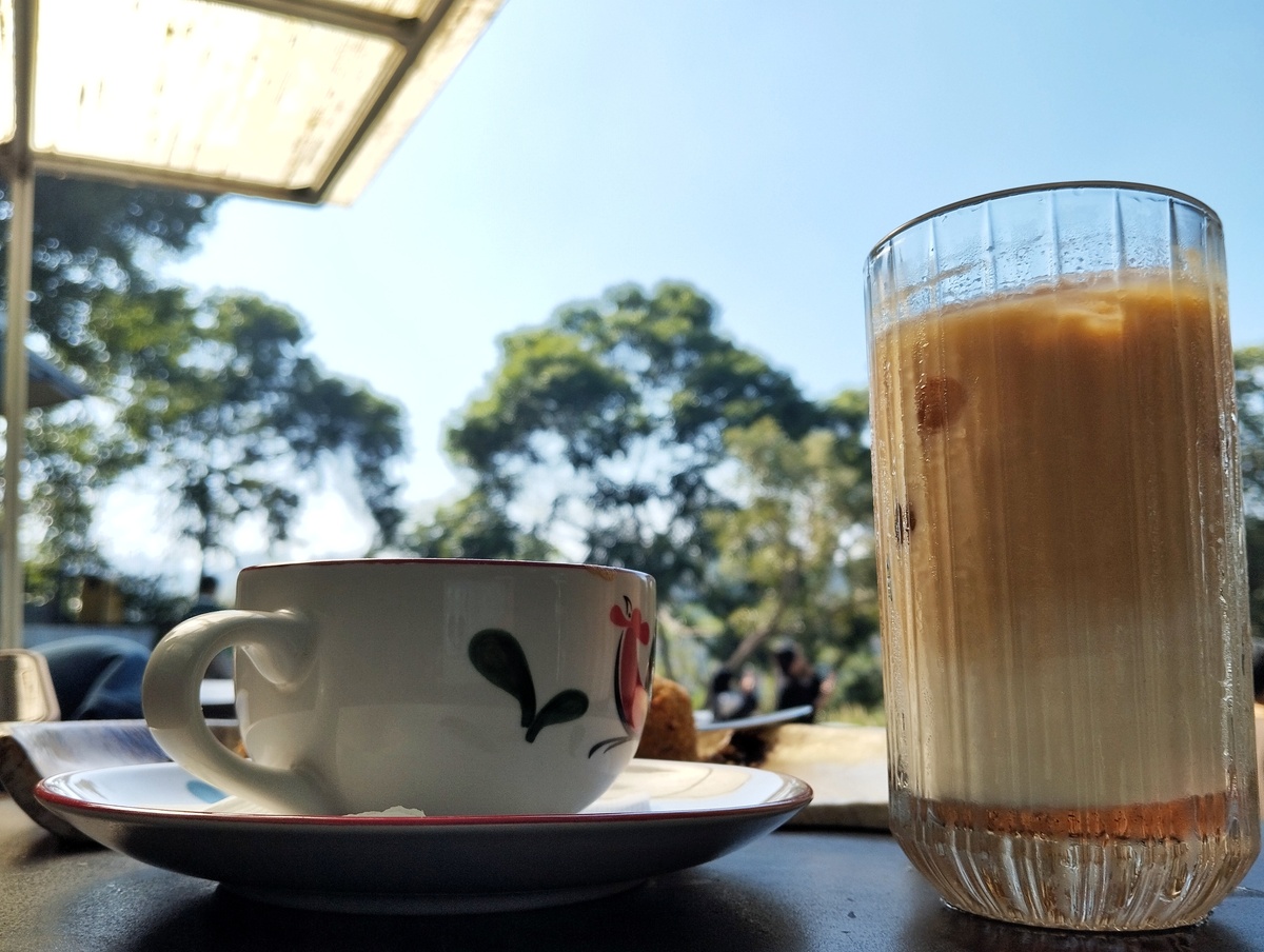 黑咖啡文案：清晨一杯，提神醒脑