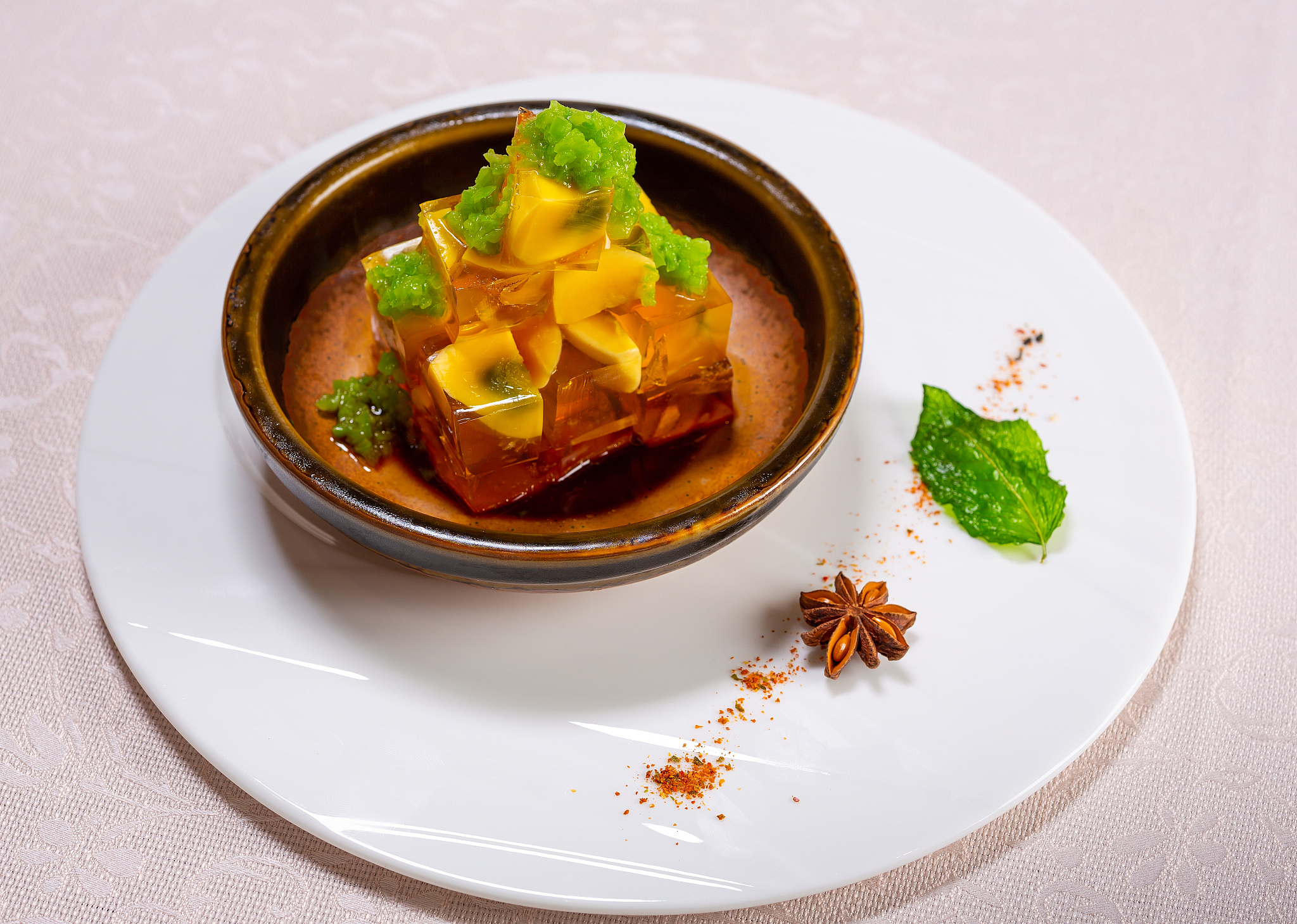 请帮我写1篇不少于750汉字的博客文章语言要幽默口语化。主题是：皮蛋一般保质期几个月