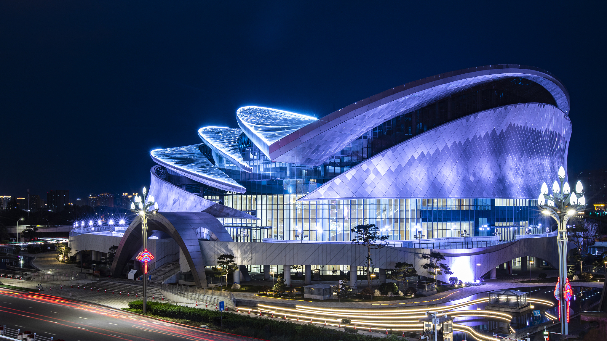 宝鸡中专学校学什么好？热门专业推荐及就业前景