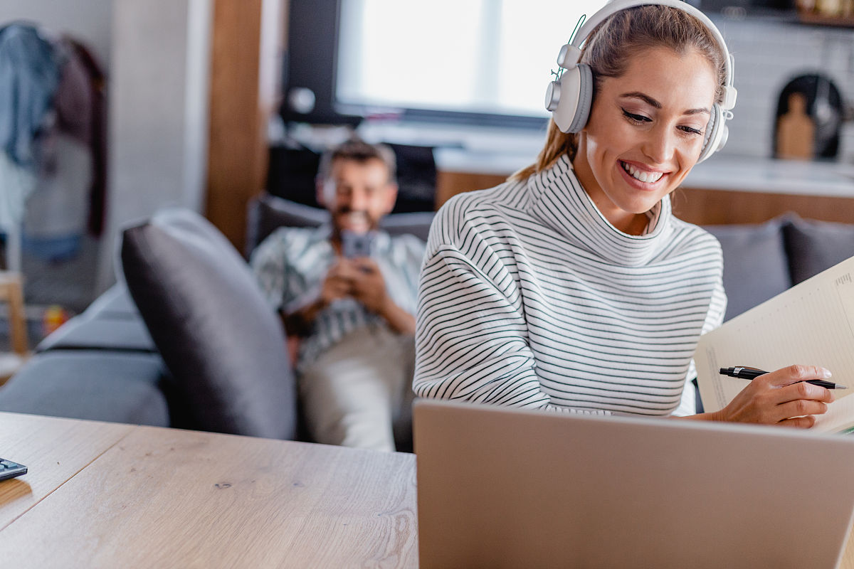 贵州省高中中专学校都有什么专业