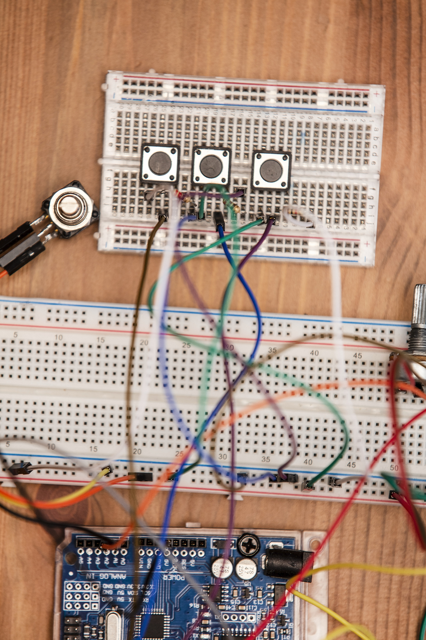 Arduino 舵机控制小车运动代码解析