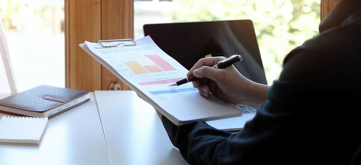 标准资产负债表模板示例：金额随机生成