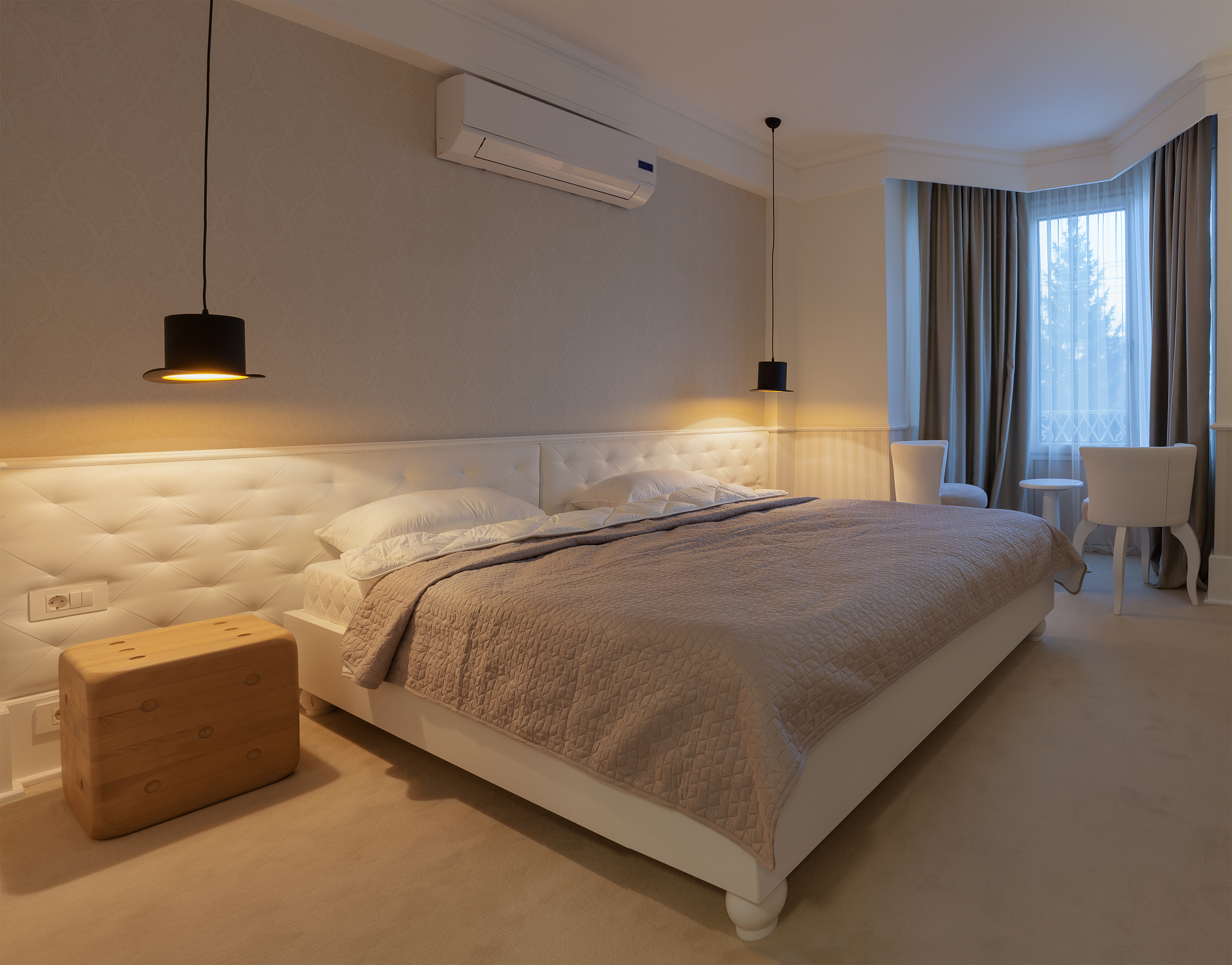 hotel room for two