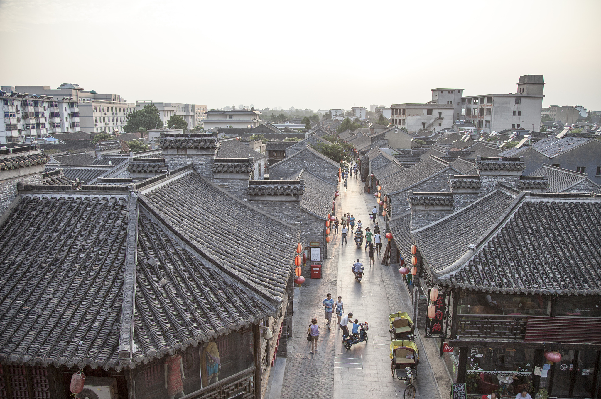 平江历史文化街区保护参与主体研究：政府、居民、机构、企业与学者