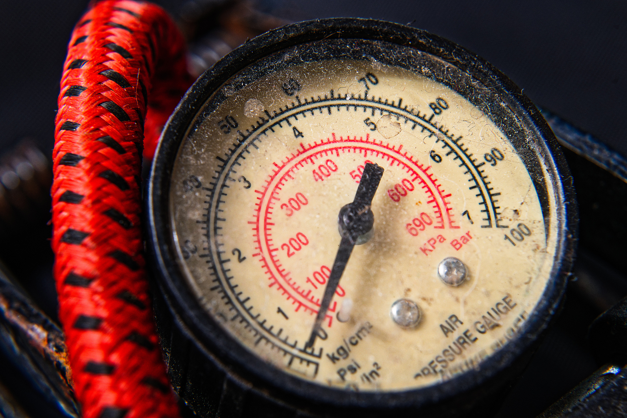 团队合作行为维度及量表 - 评估团队合作能力的有效工具