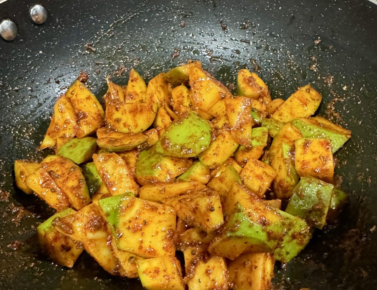 写9条美食中文长标题