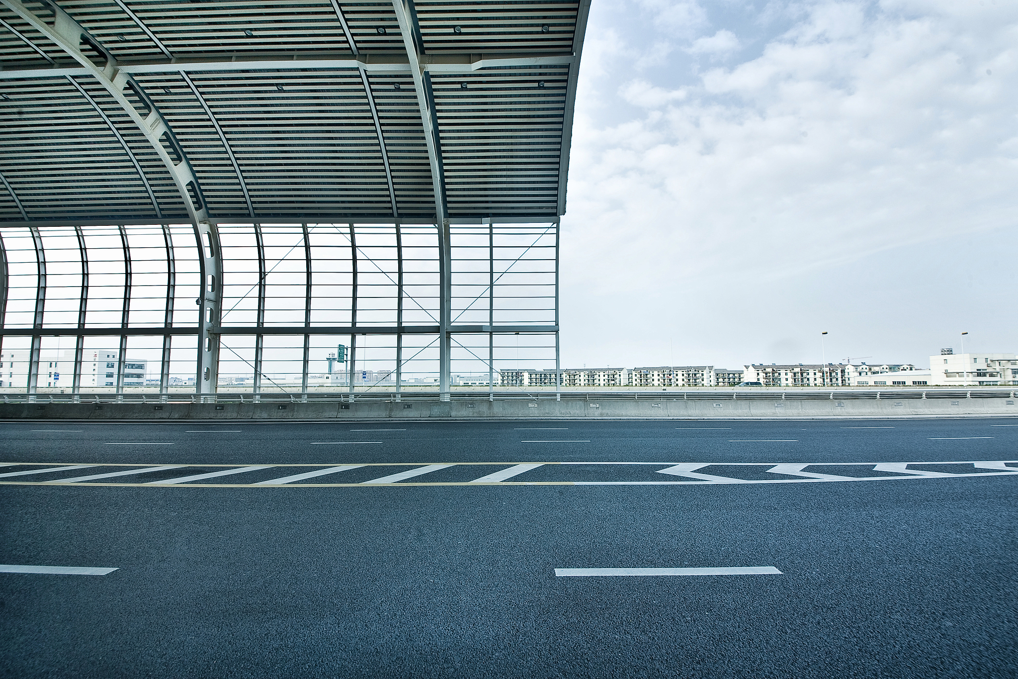 成都高铁学校-制度与成功