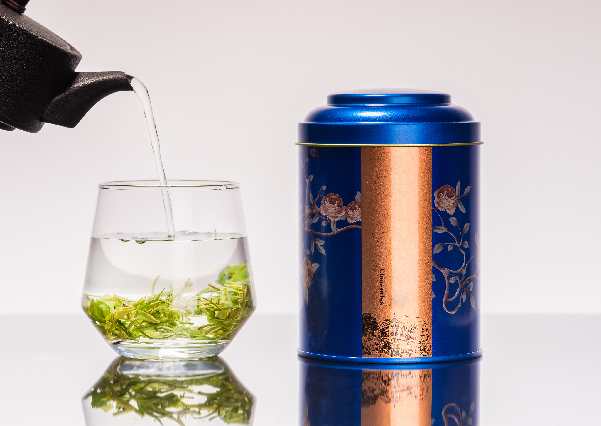 牛皮纸桶红茶直播｜高山红茶，复古时尚，香气醇厚，限时优惠！