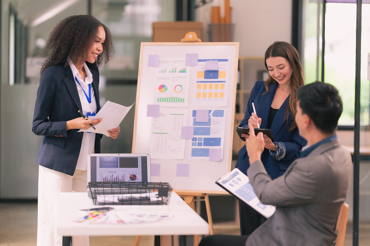 Homeworking 和 Teleworking 的区别