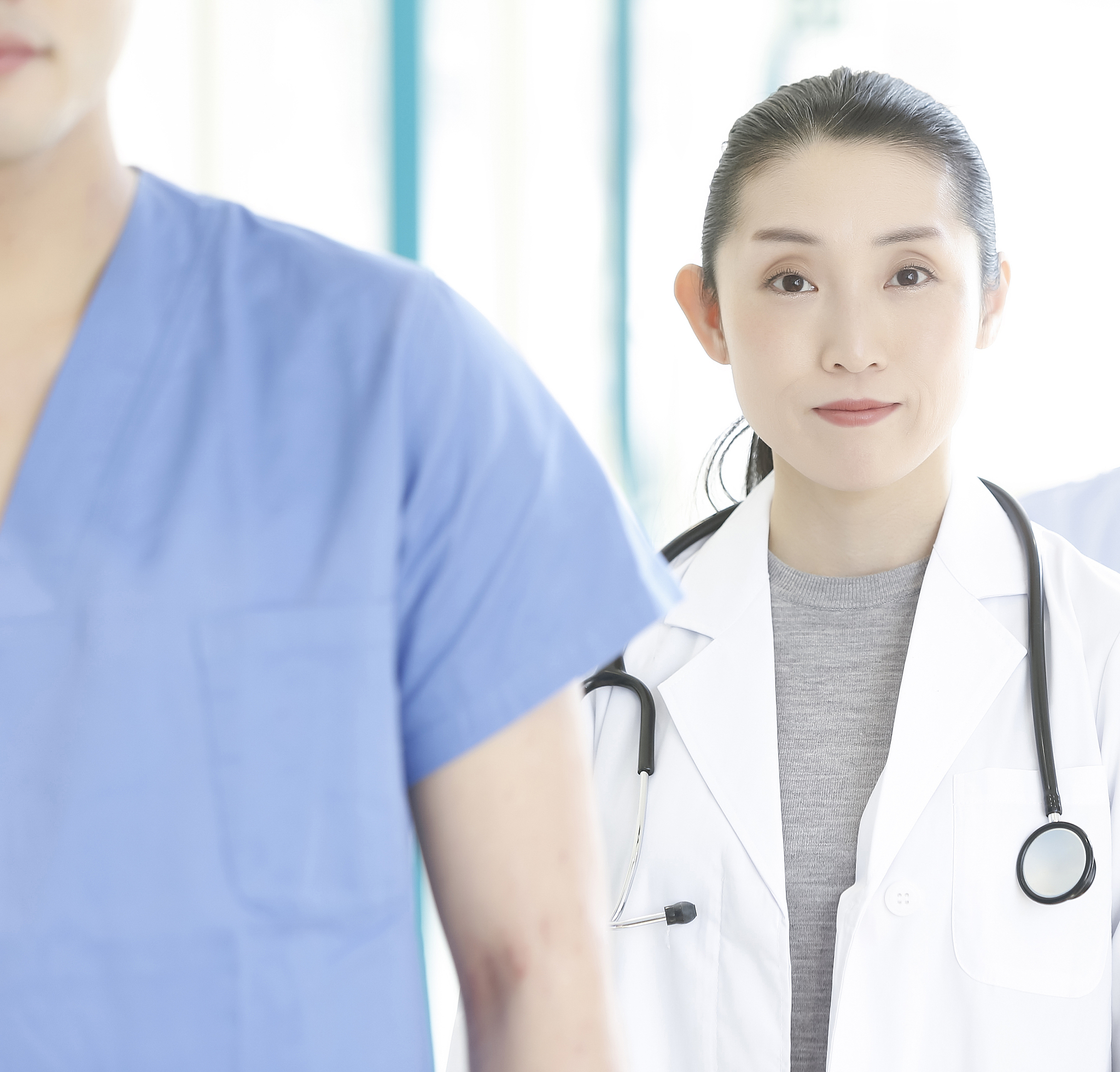 公立医院聘用制人员工资待遇：医生、护士、行政人员薪资范围