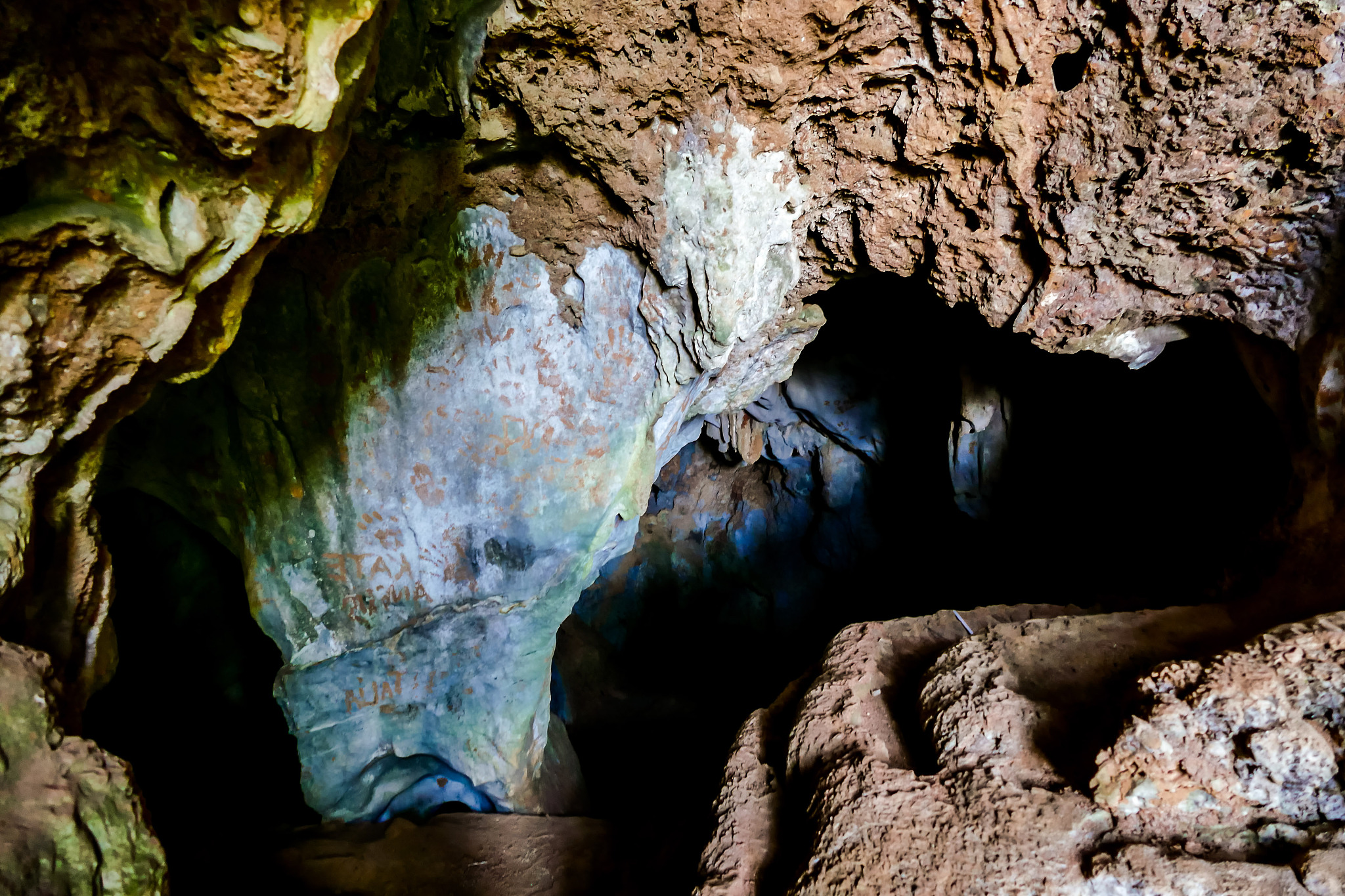 cave in the water, digital photo picture as a background