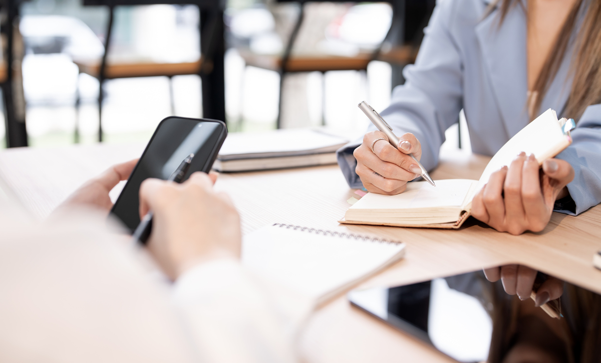 你之前是一个产品经理现在失业了如果想创业如何寻找合适的合伙人按照哪些标准找合伙人通过哪些渠道如何制定合伙的机制