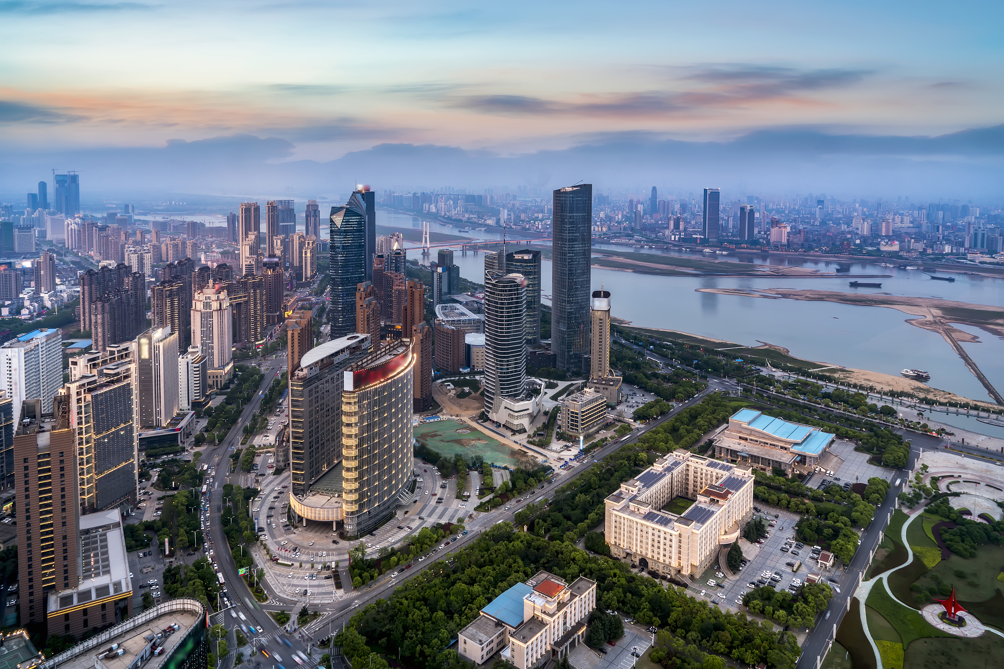 南昌现代交通学校铁路信号三年制好不好？有什么招生要求