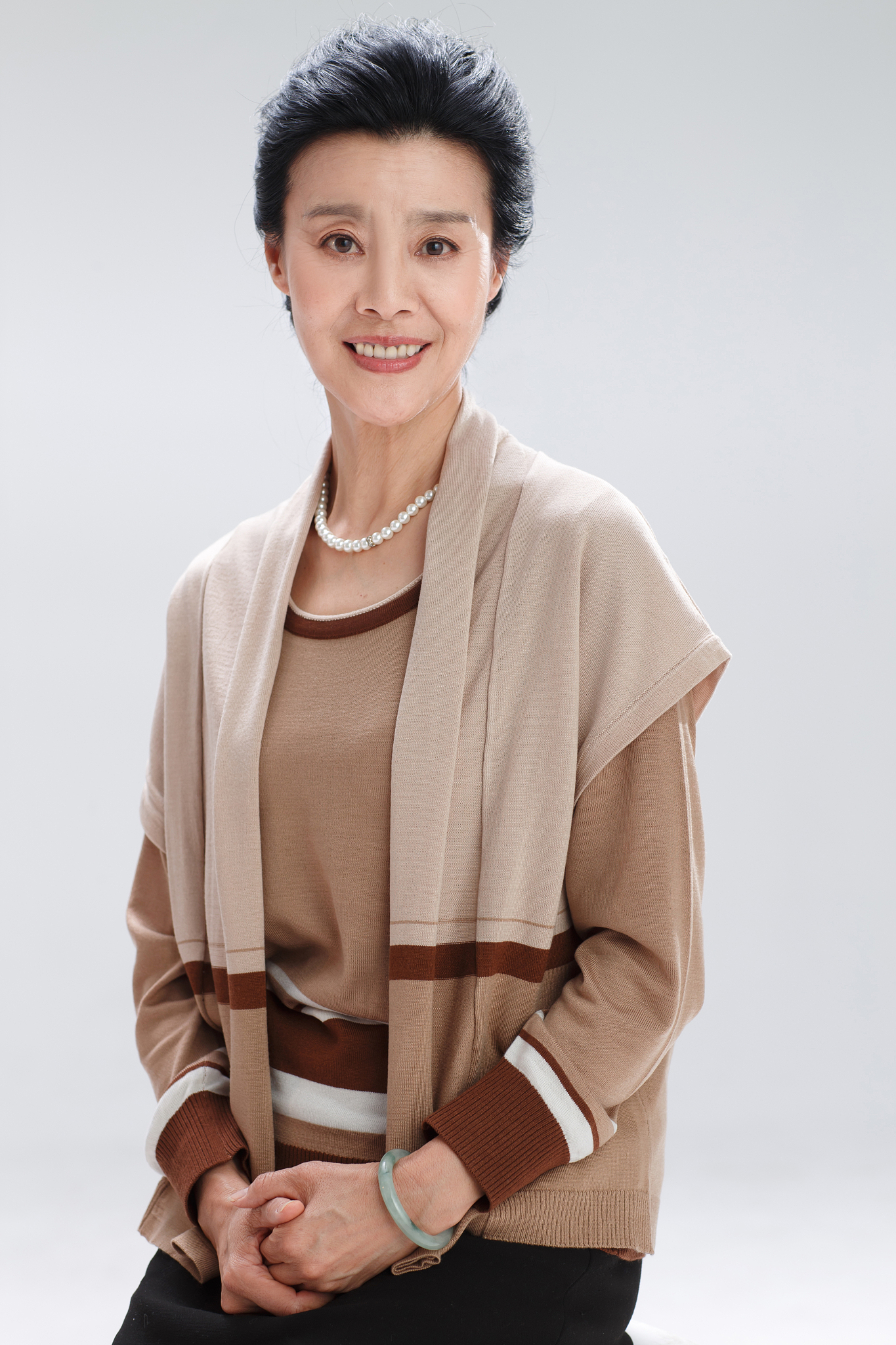 优雅的女士肖像