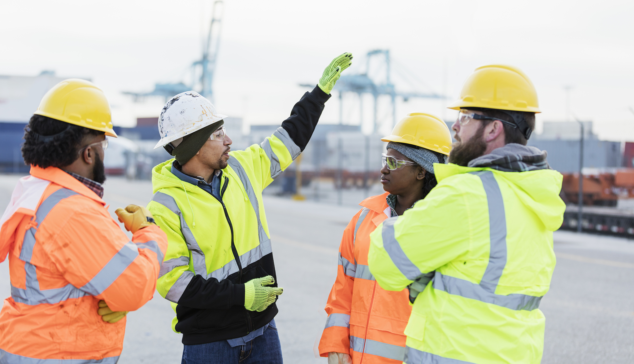 南充运输工程职业学校轨道交通专业就业前景分析 - 未来发展潜力巨大