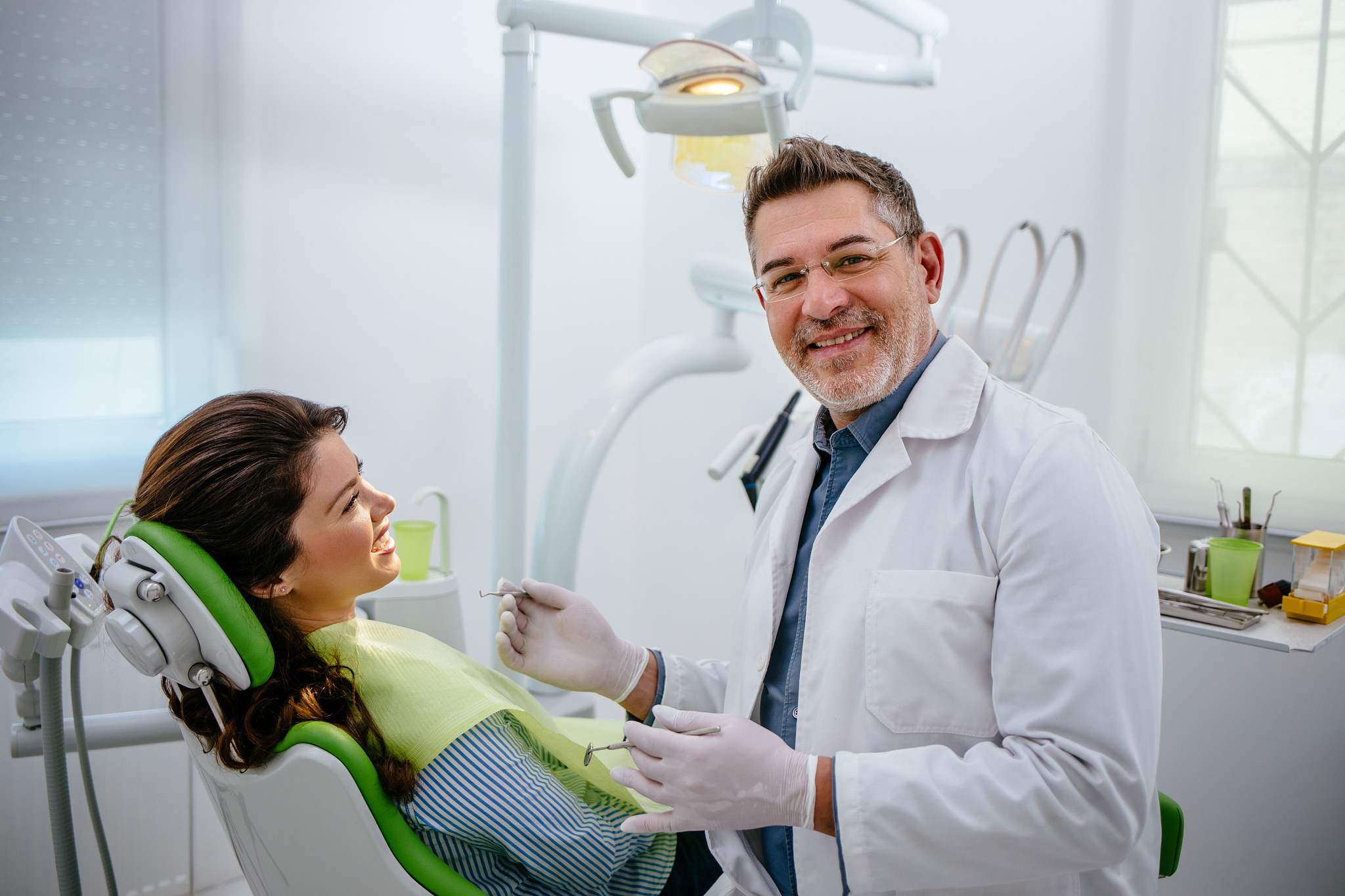 2019年昆明市卫生学校口腔修复工艺专业招生