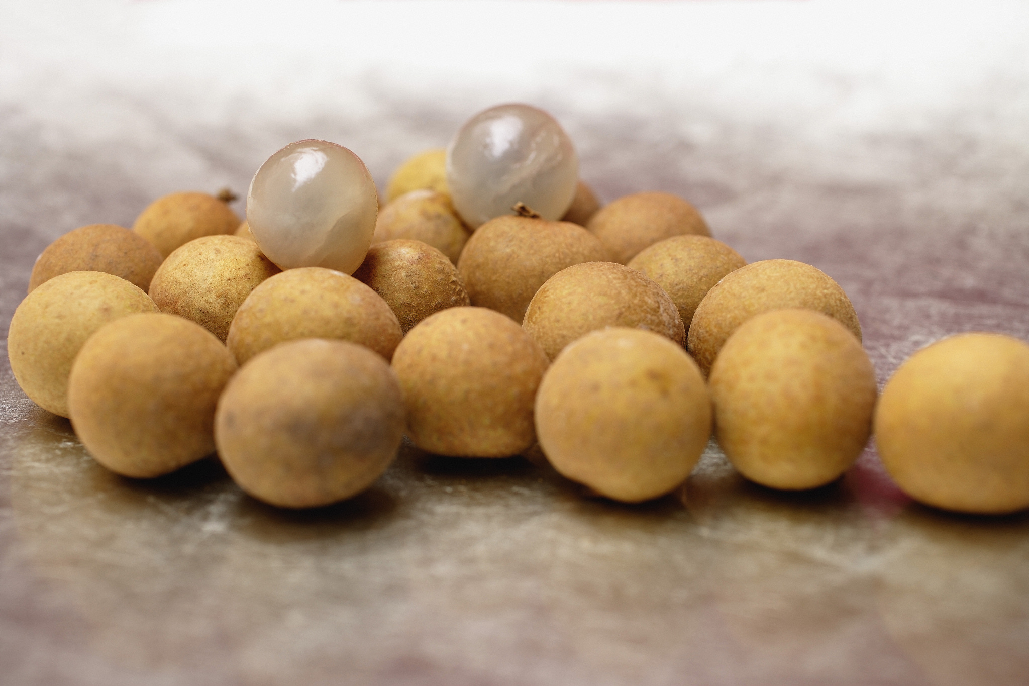 龙眼可以剥皮晒干吗