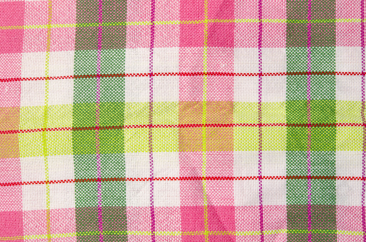 苋红格裙是成品布吗