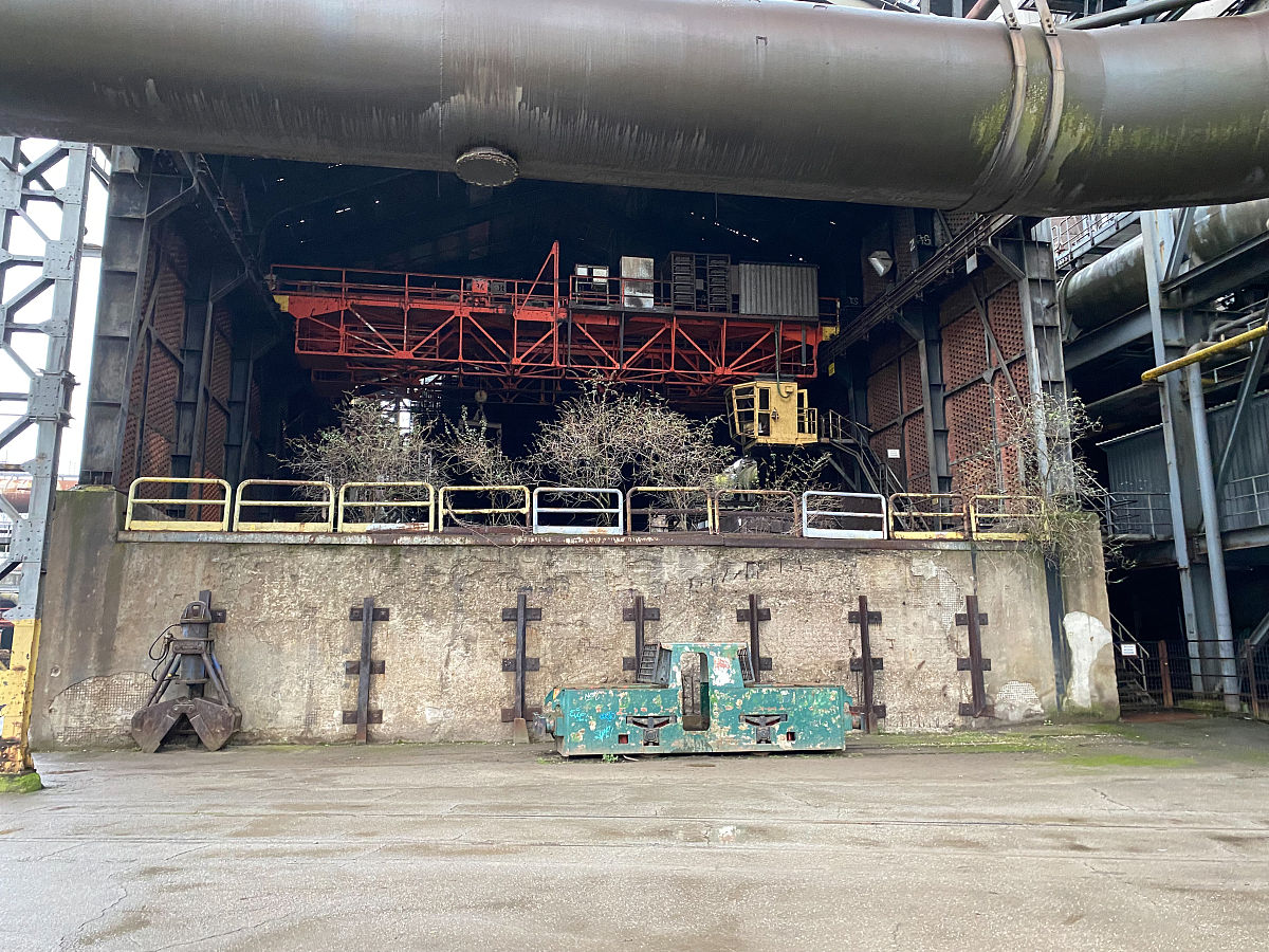 电动单梁起重机安全系数解析：5倍负载保障安全