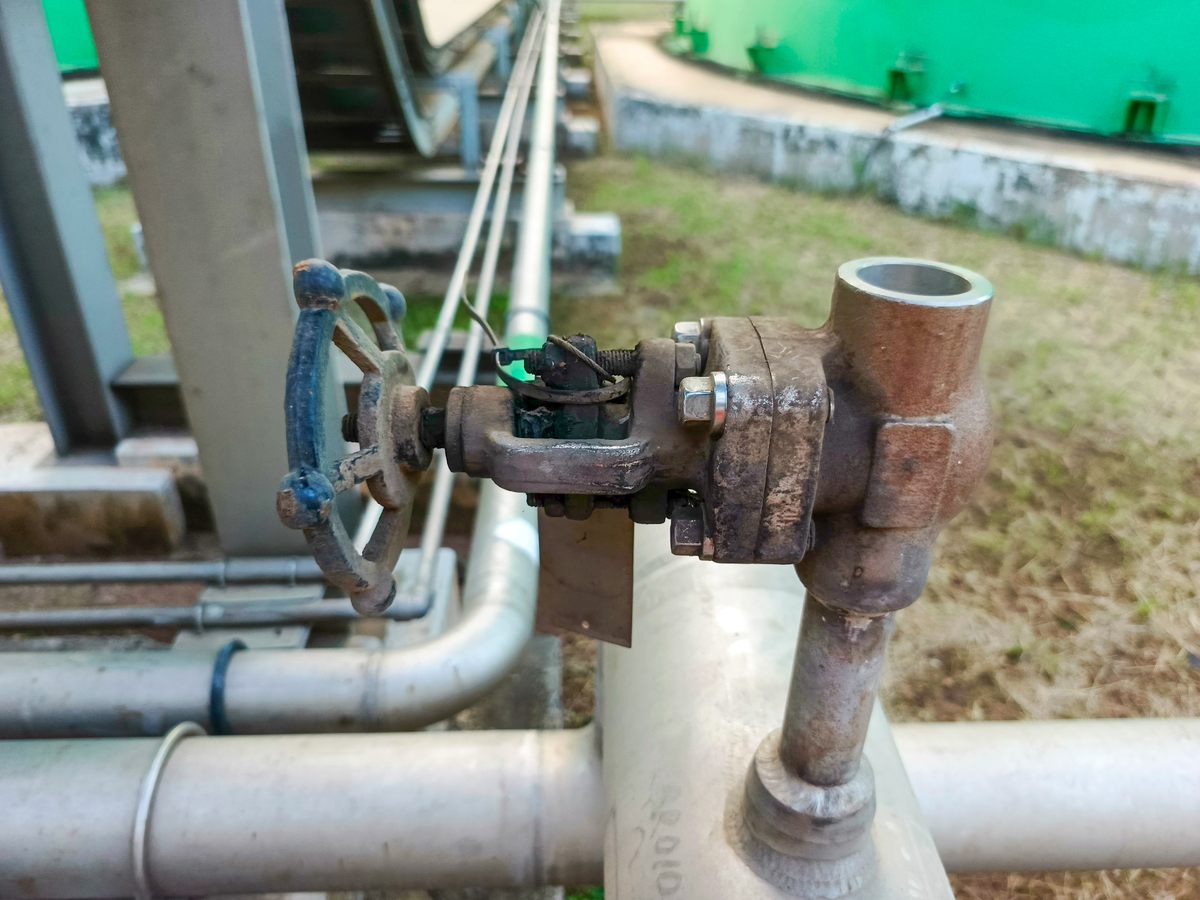 水道メーター口径選定の誤りを検出：ラベルノイズ検出方法