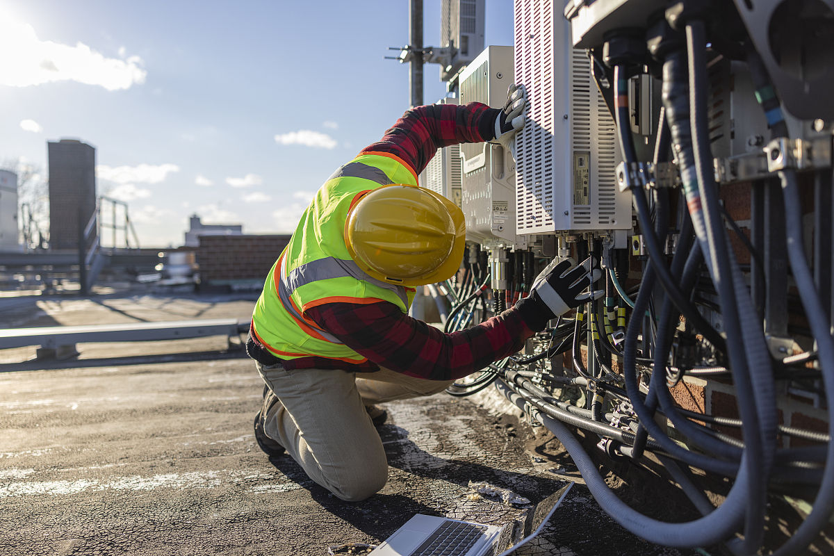 通信故障排查、网络设备维护经验 - 经验丰富的网络技术人员