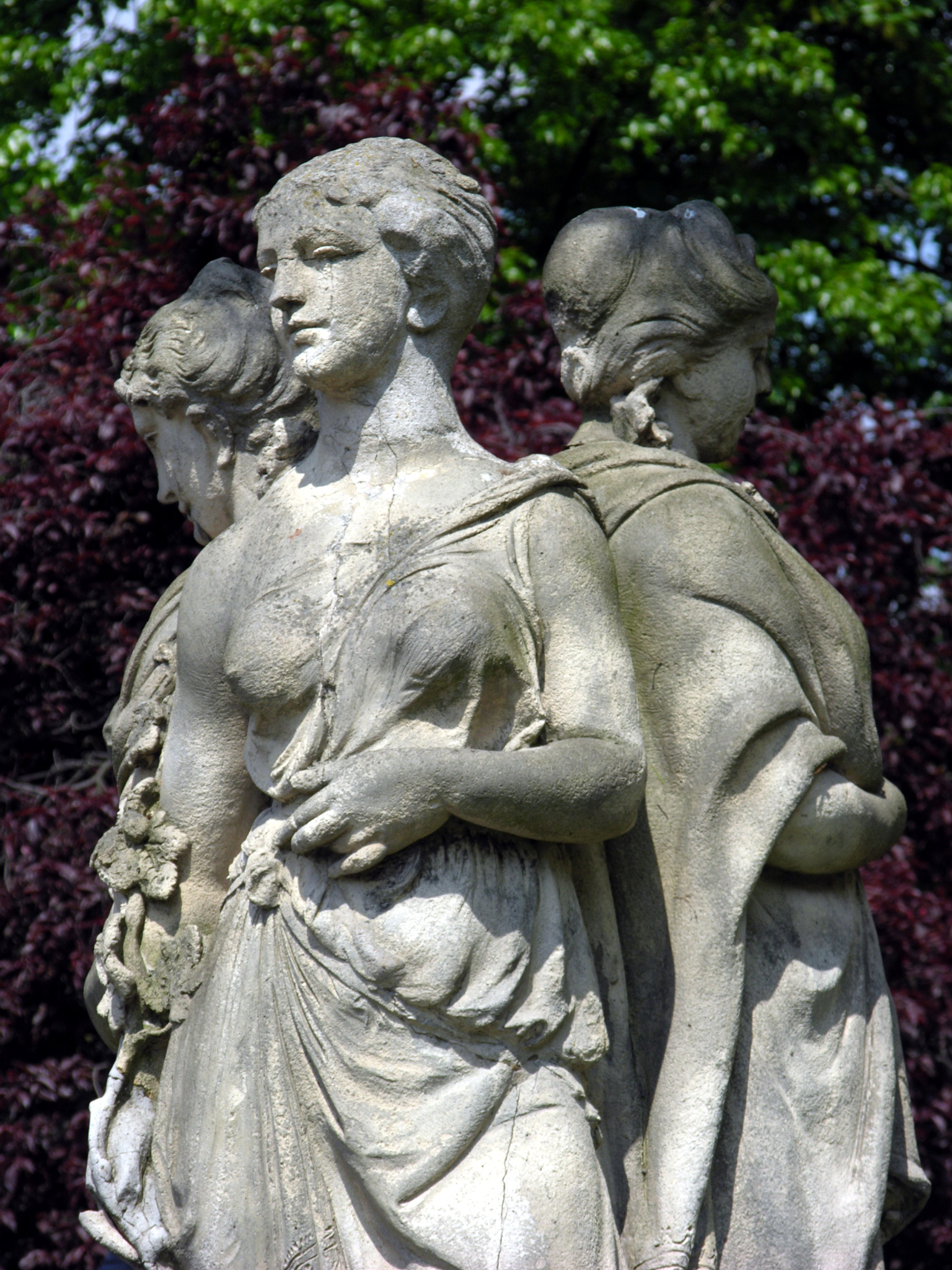 全面介绍欧洲文艺复兴的成果包括文学和雕塑建筑教堂作家绘画等艺术形式大于2000字