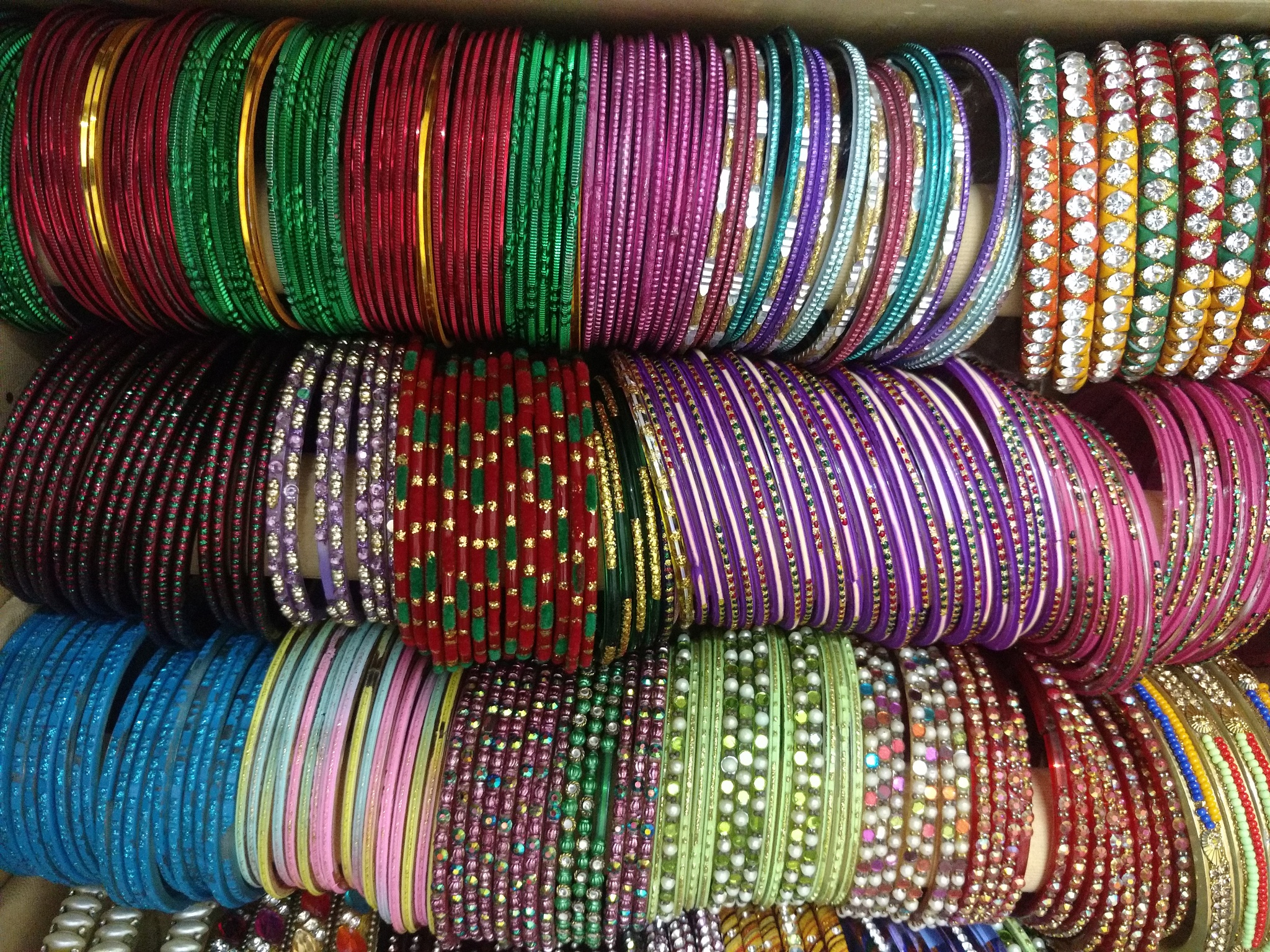 bangles made with glass