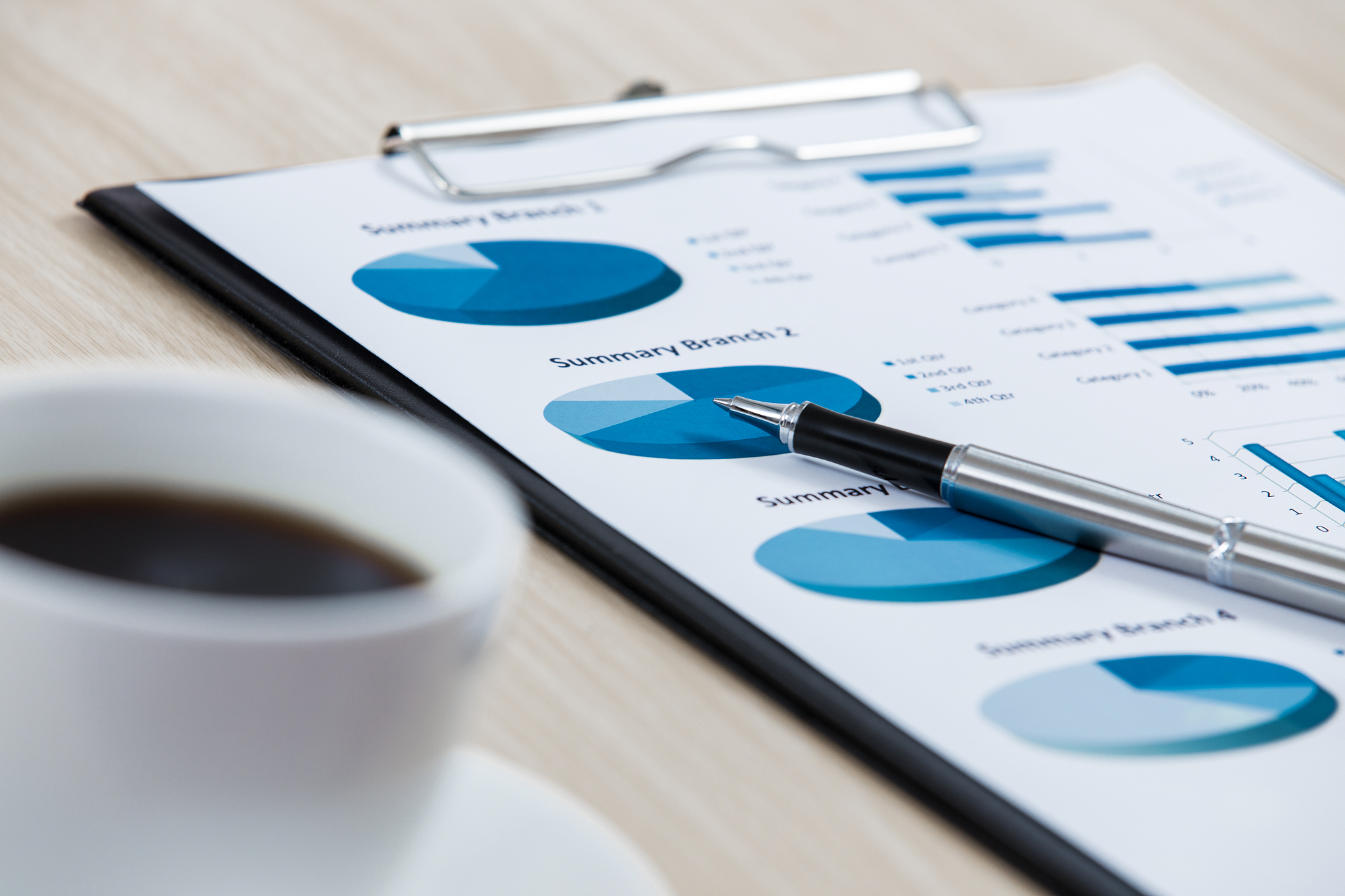 financial graphs analysis
