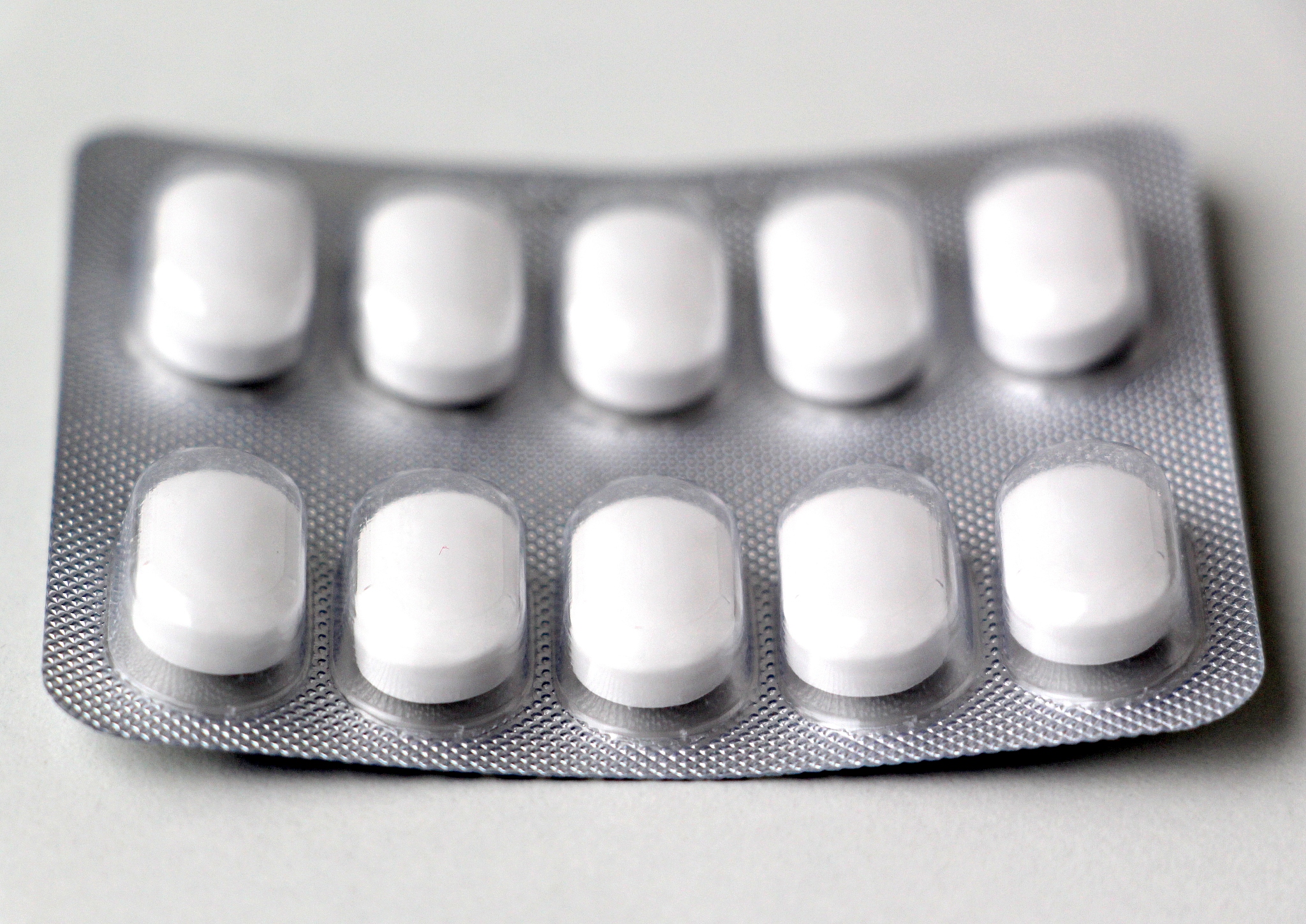 white pills.