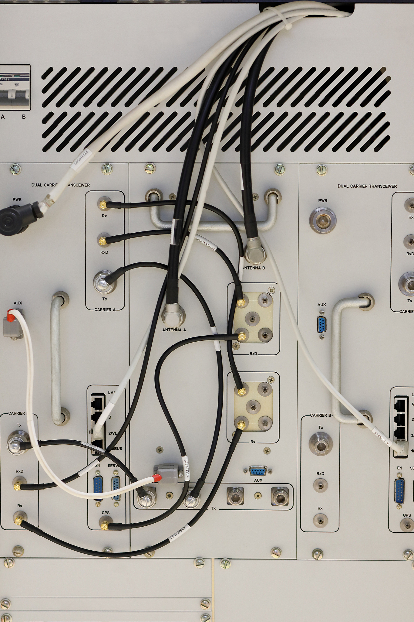 什么是收音机？ - 收音机定义、功能及历史