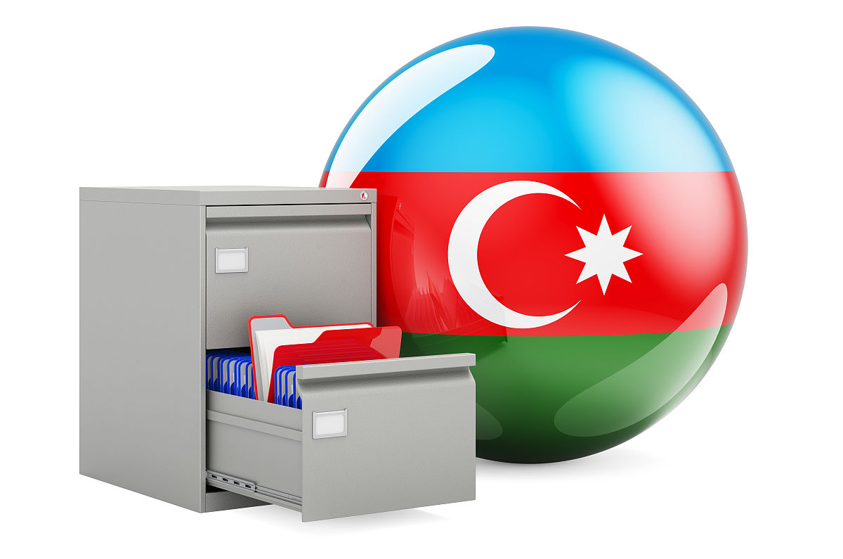 设计考试系统数据库结构：题目、记录、用户信息表格设计