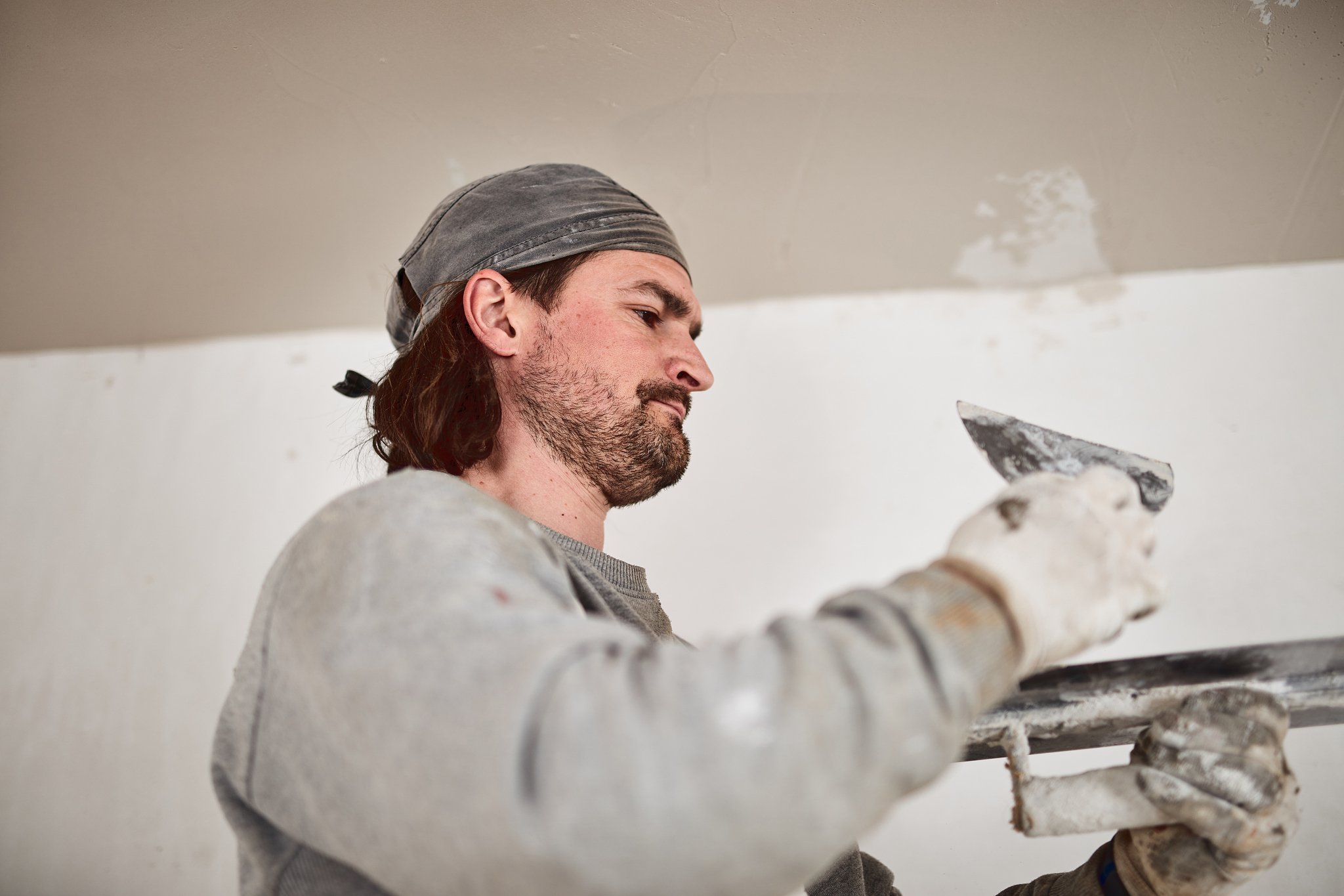 乐山市地基基础专业承包二级转让:办理流程及公司选择