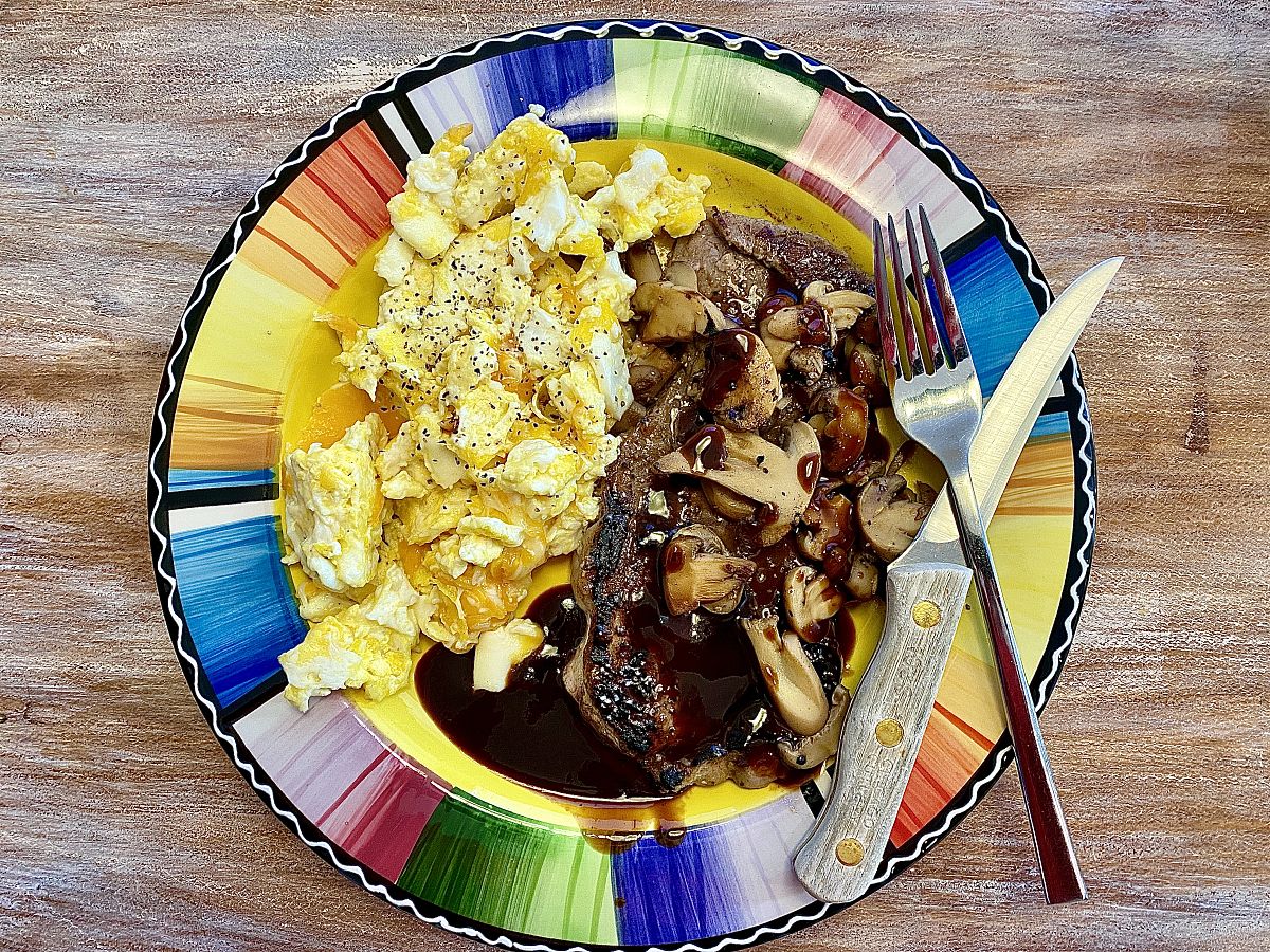 小学生作文：我的剥鸡蛋大冒险