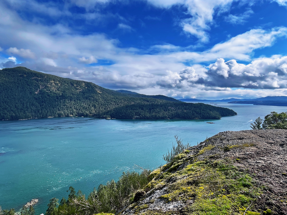 探索纯净自然：寻找心灵宁静的旅行目的地