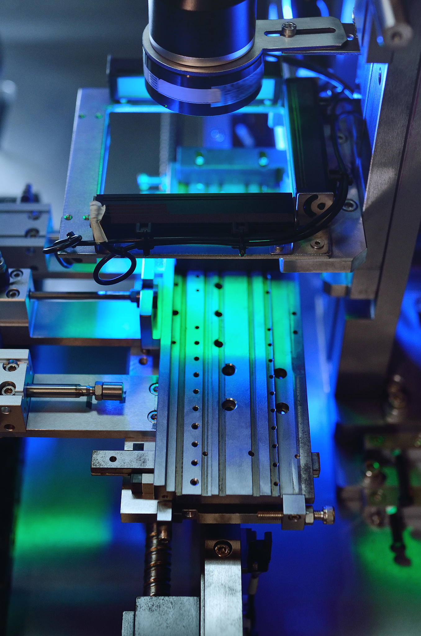 基于激光位移传感器的数控机床尺寸在线检测系统设计