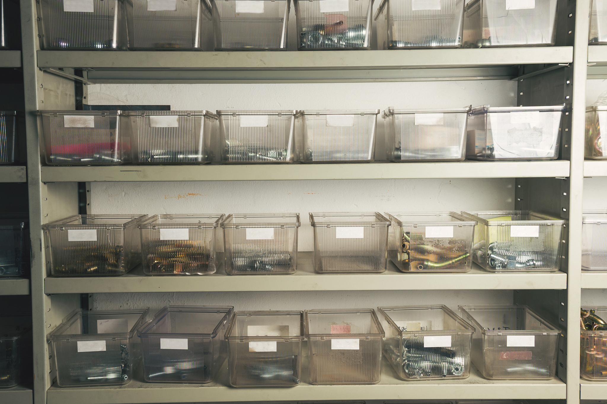 样品临时存放于收货人工厂实验室