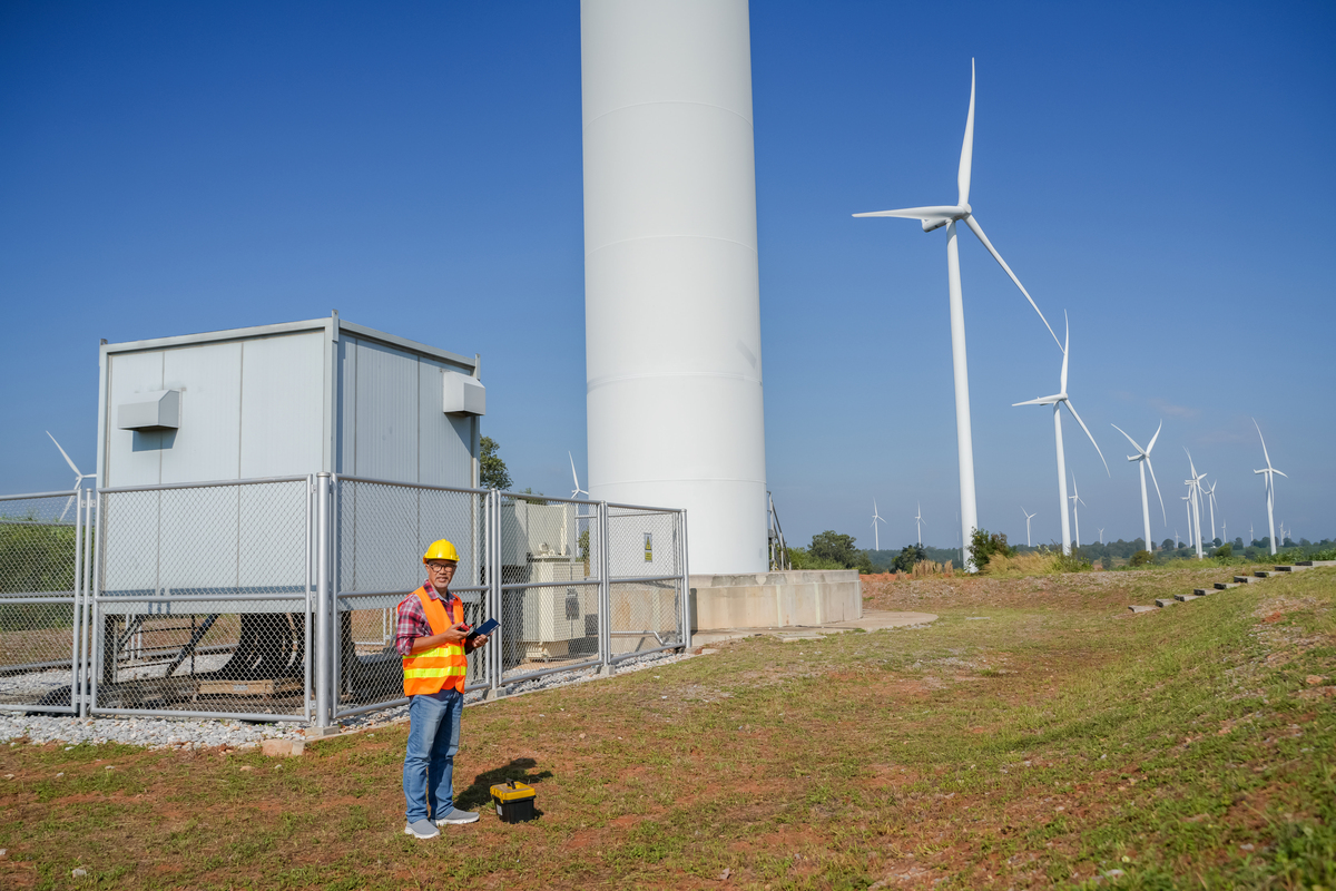 甘肃读风电场机电设备运行与维修专业可以到哪些学校