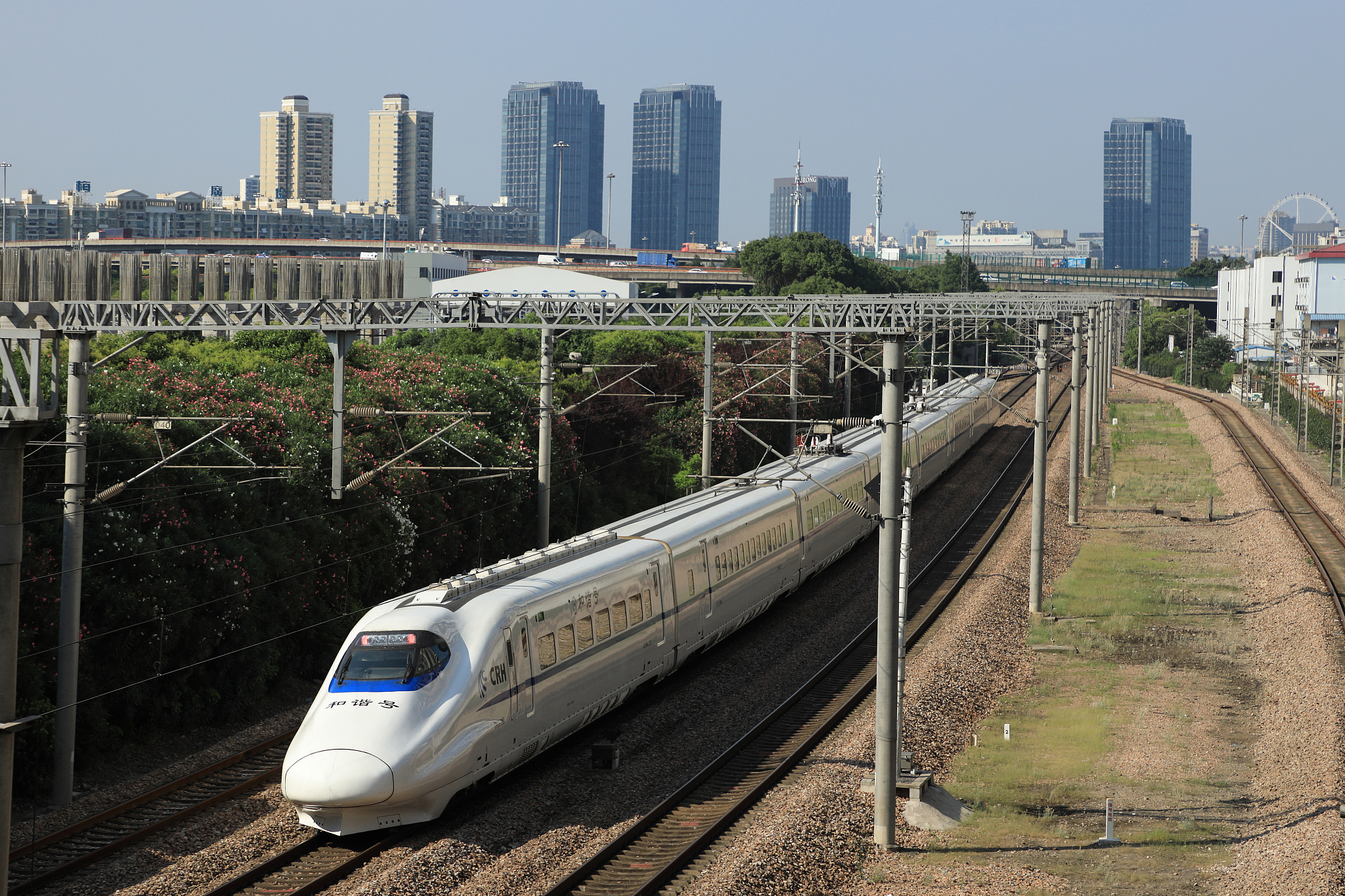 成都高铁学院的就业率高不呢用