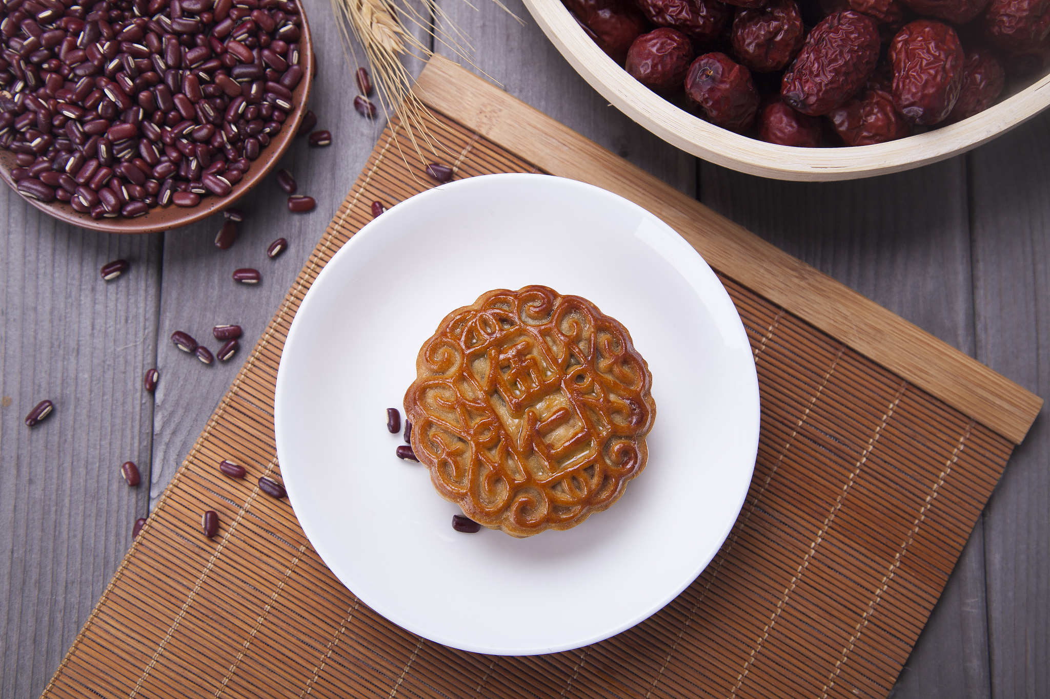 100字中秋节思念家人作文：写给远方亲人的温暖祝福