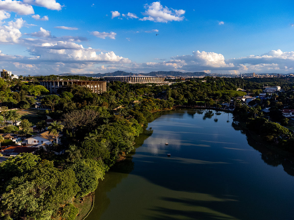 请扩写广汽埃安发展战略的制定和评价需充分考虑外部环境的变化