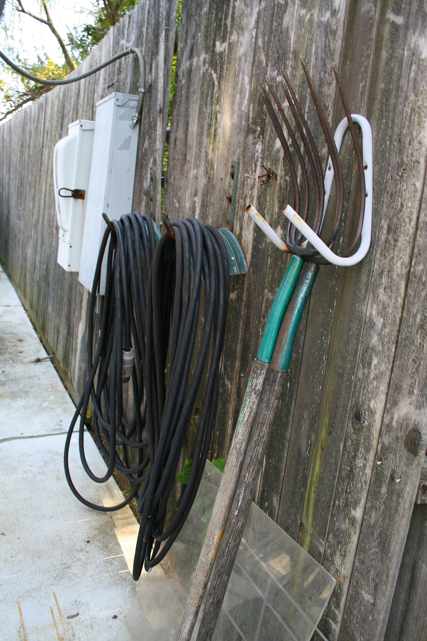 通信光缆故障报告 - 公司总部机房网络中断