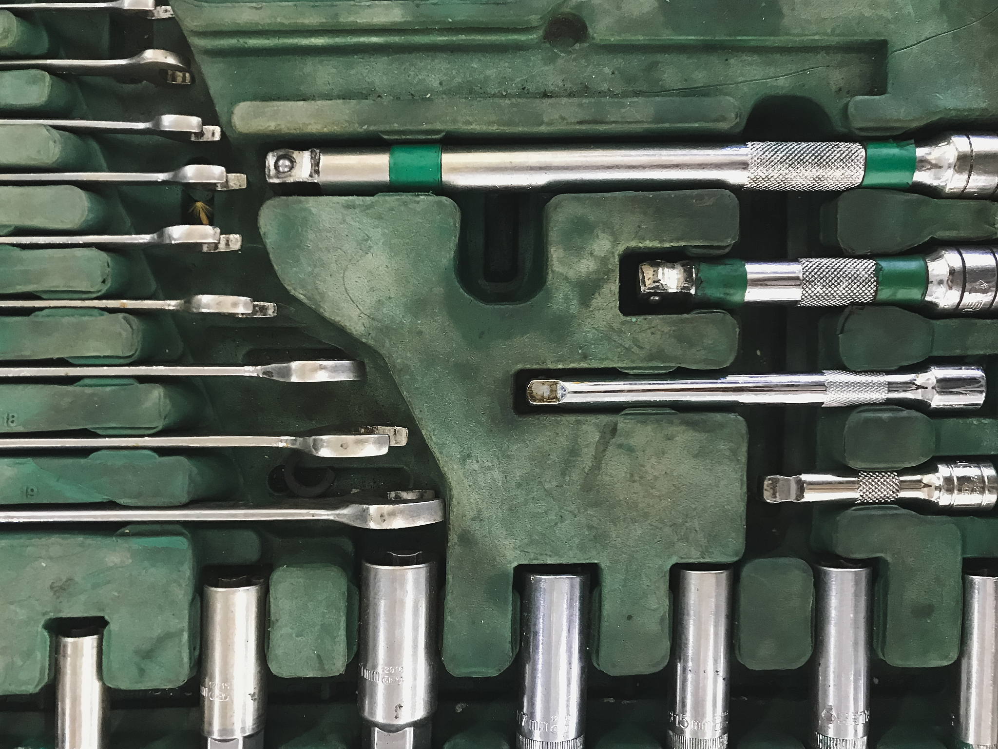 金属线槽和桥架安装材料及工具大全