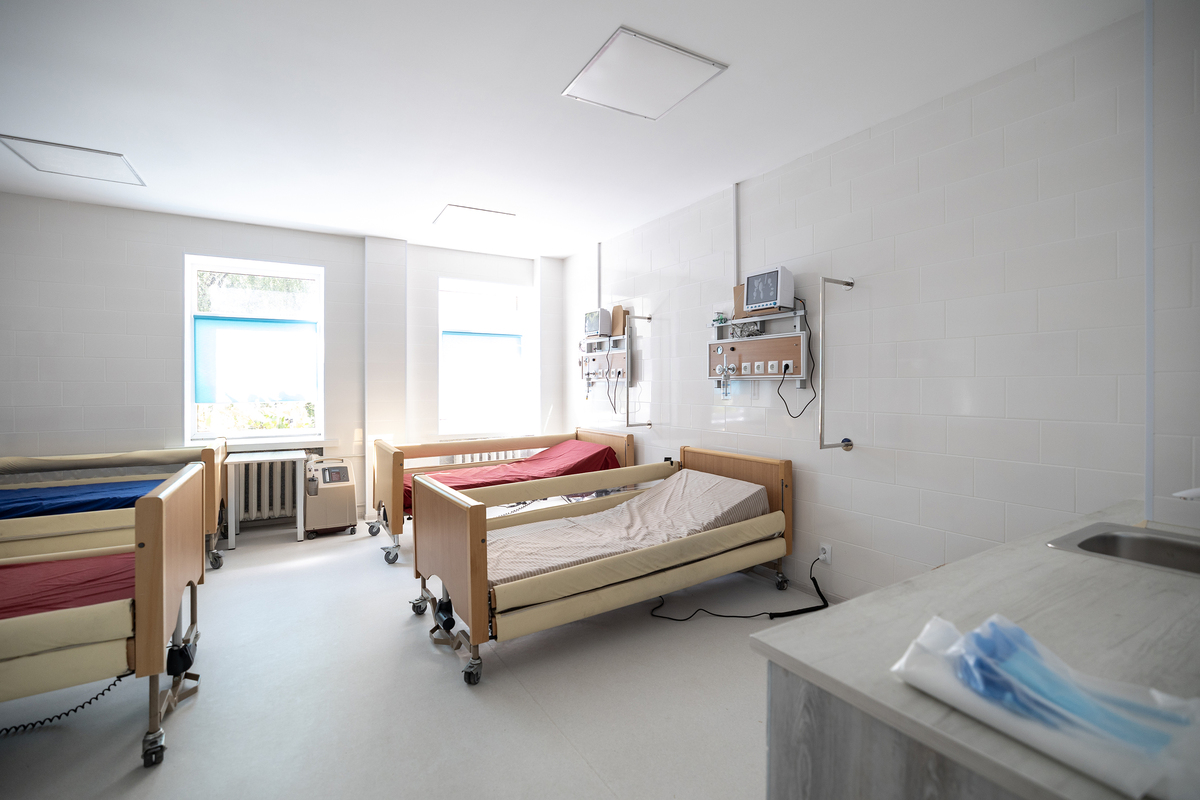 砂制时镜下的疗养院 - 尽享优质医疗服务和关怀