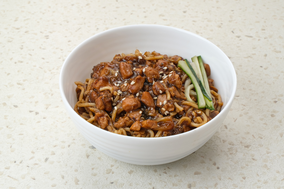 五花肉炸酱面酱的做法，香浓美味超下饭！